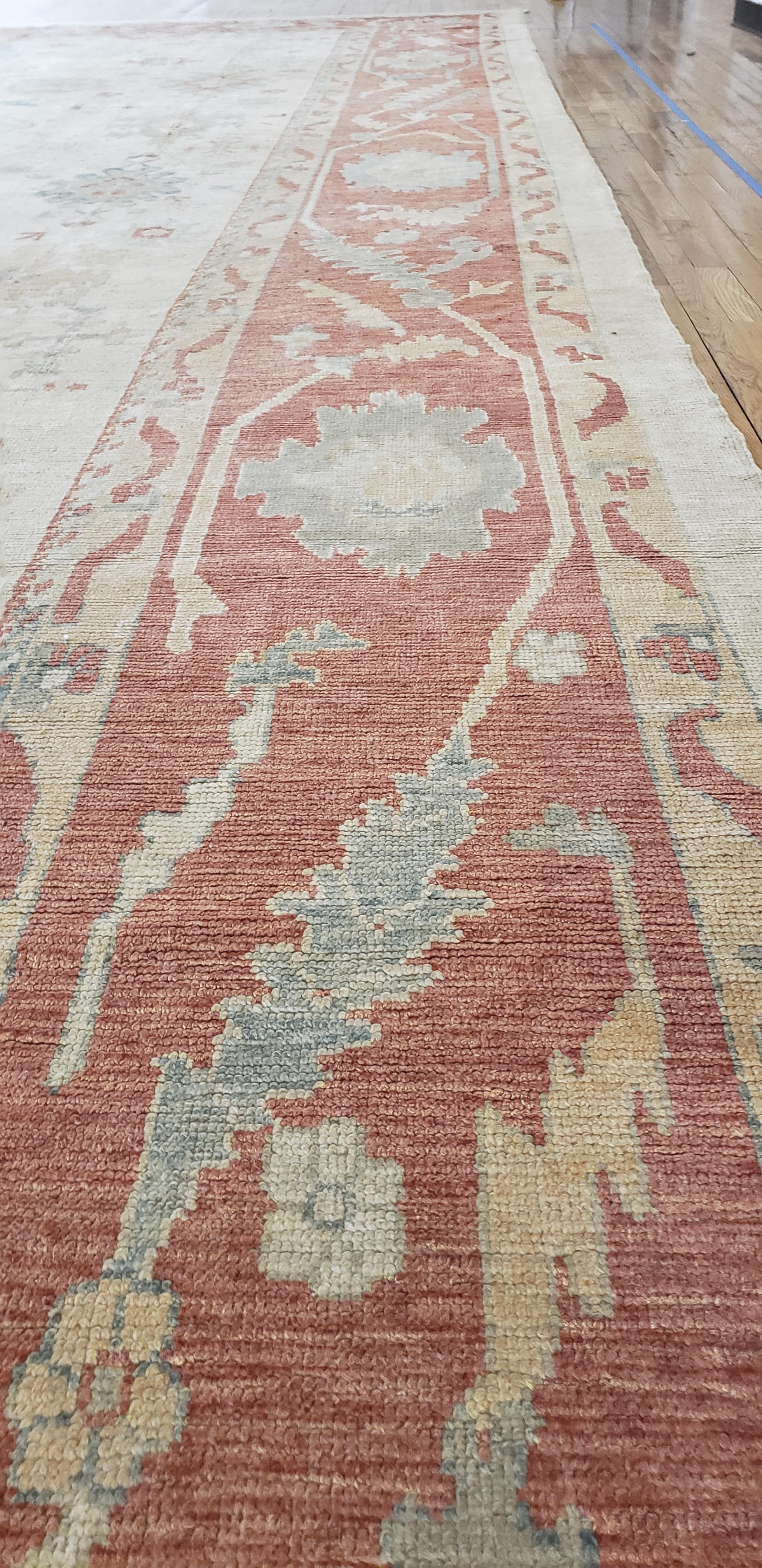 Mid-20th Century Turkish Oushak Carpet, 1950s, Handmade Oriental Rug, Beige, Taupe, Coral For Sale