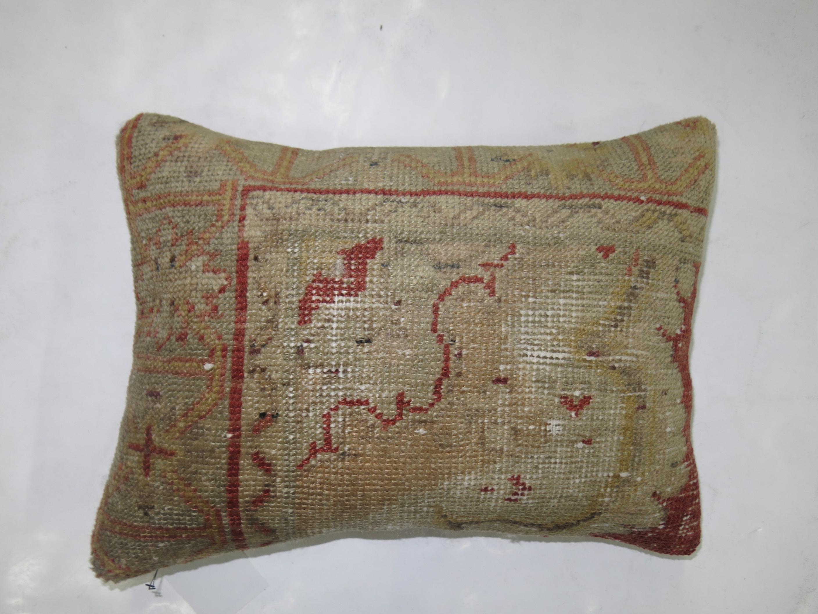pillows with turkish corners
