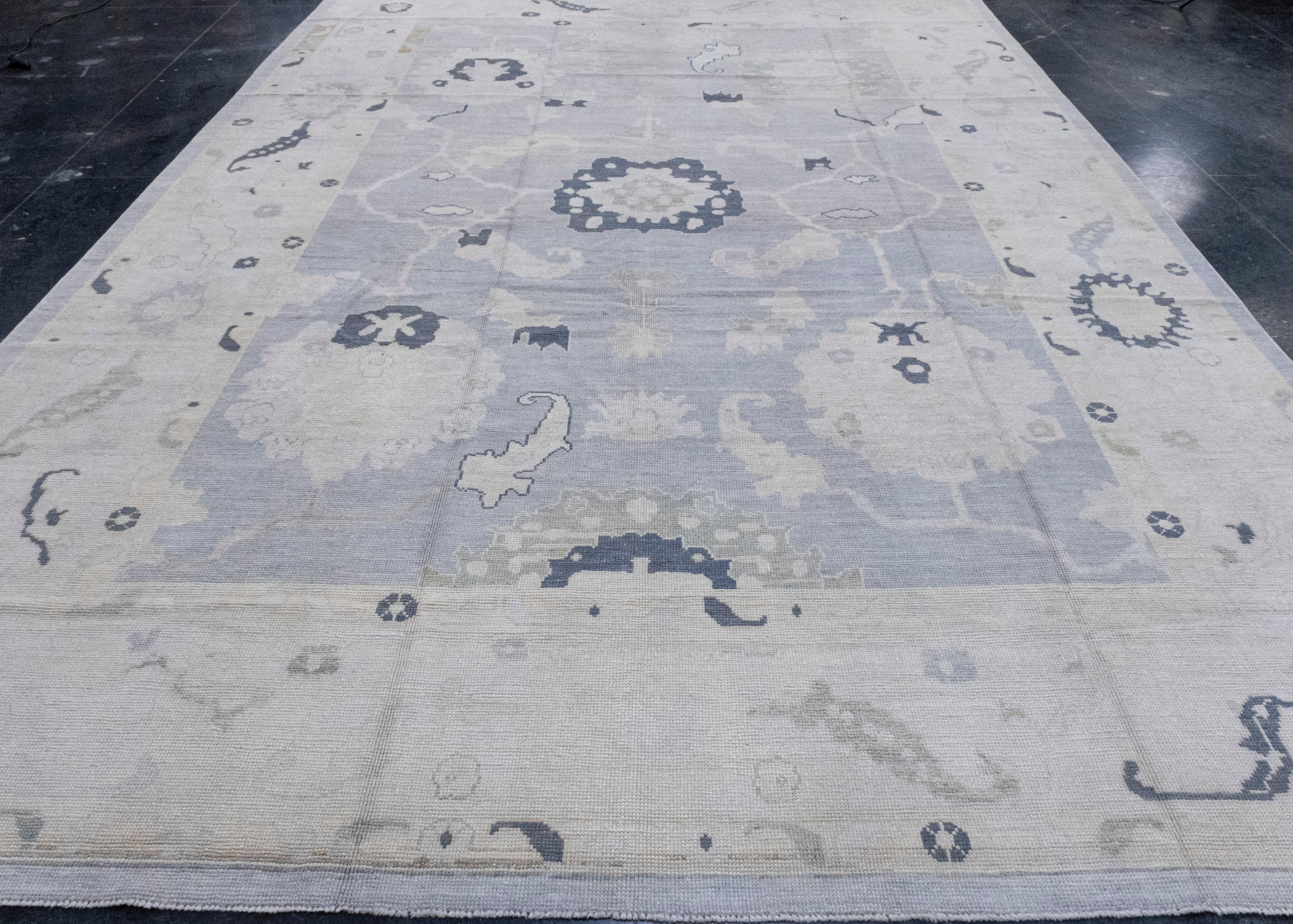 Turkish Oushak Rug 10'1