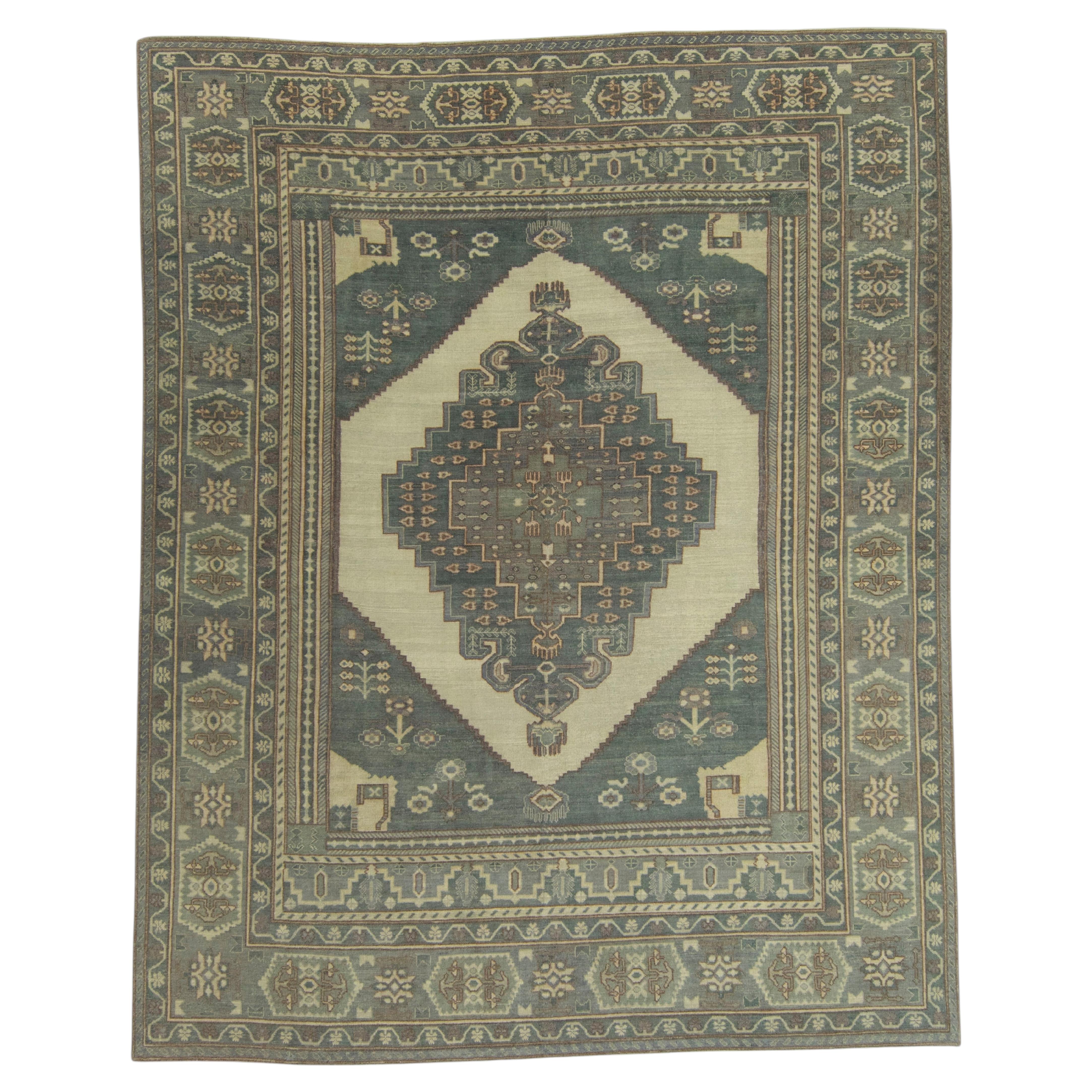 Türkischer Usak-Teppich 3,33 m x 4,14 m #18688