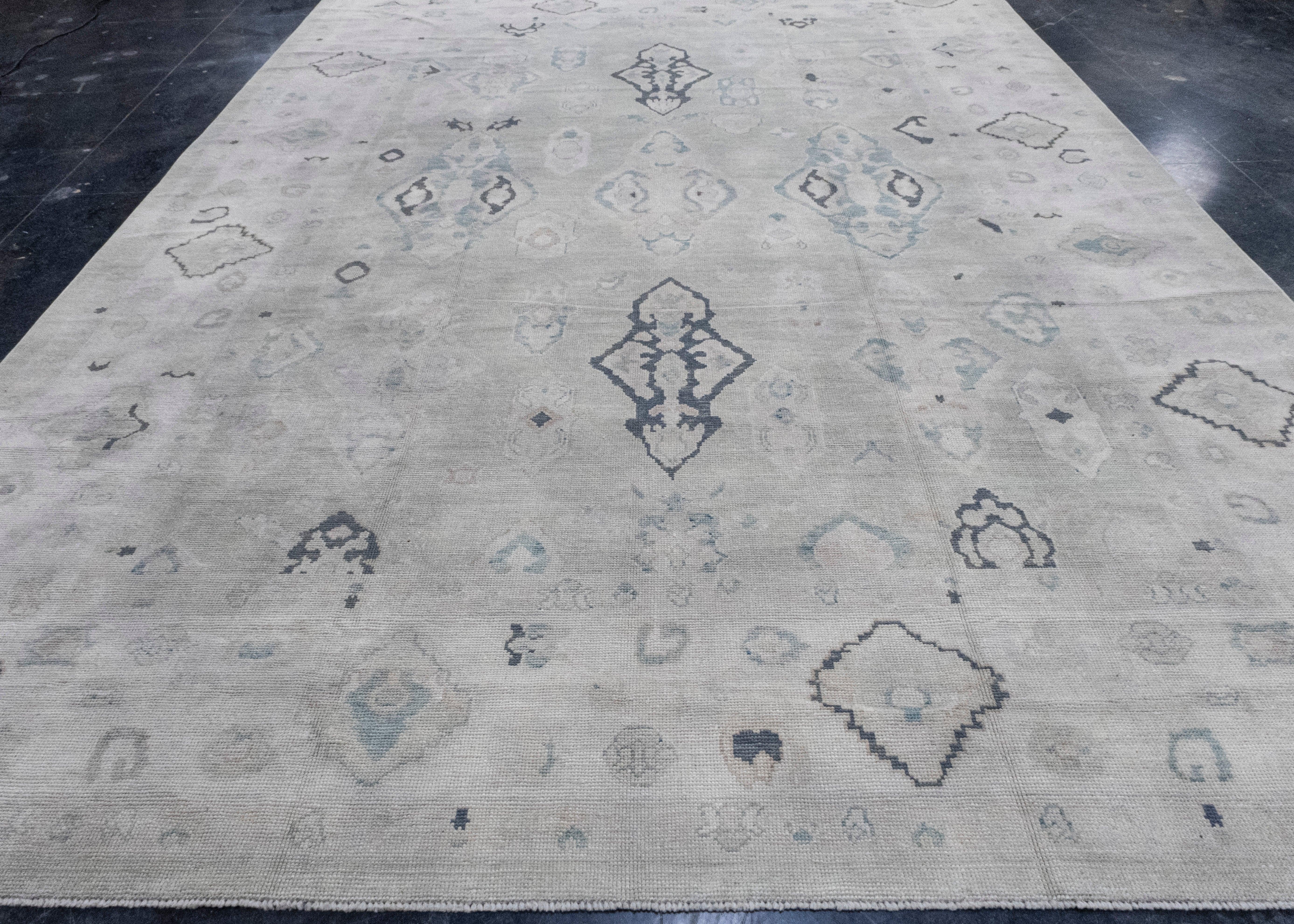 Turkish Oushak Rug 10'2