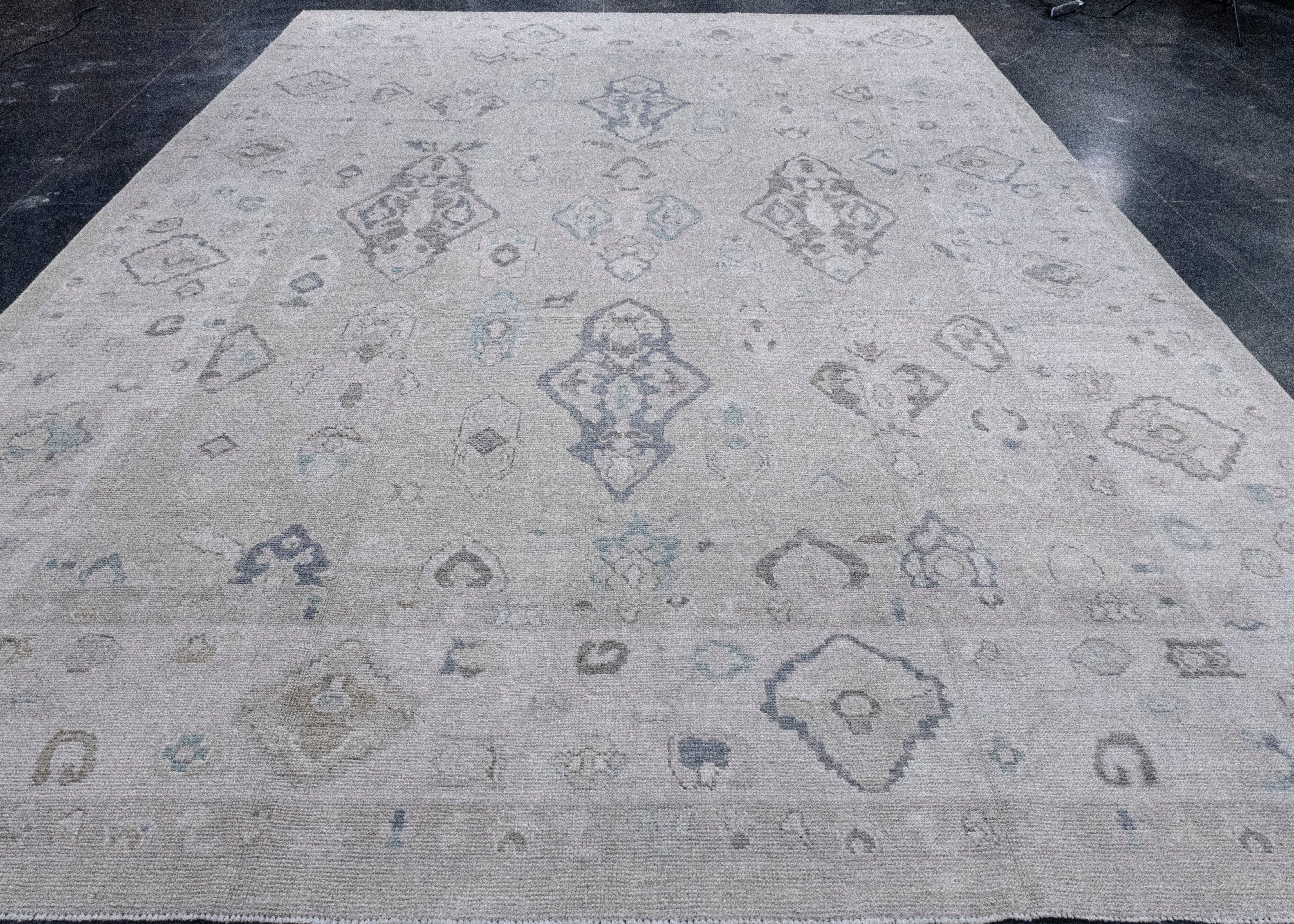 Turkish Oushak Rug 10'5