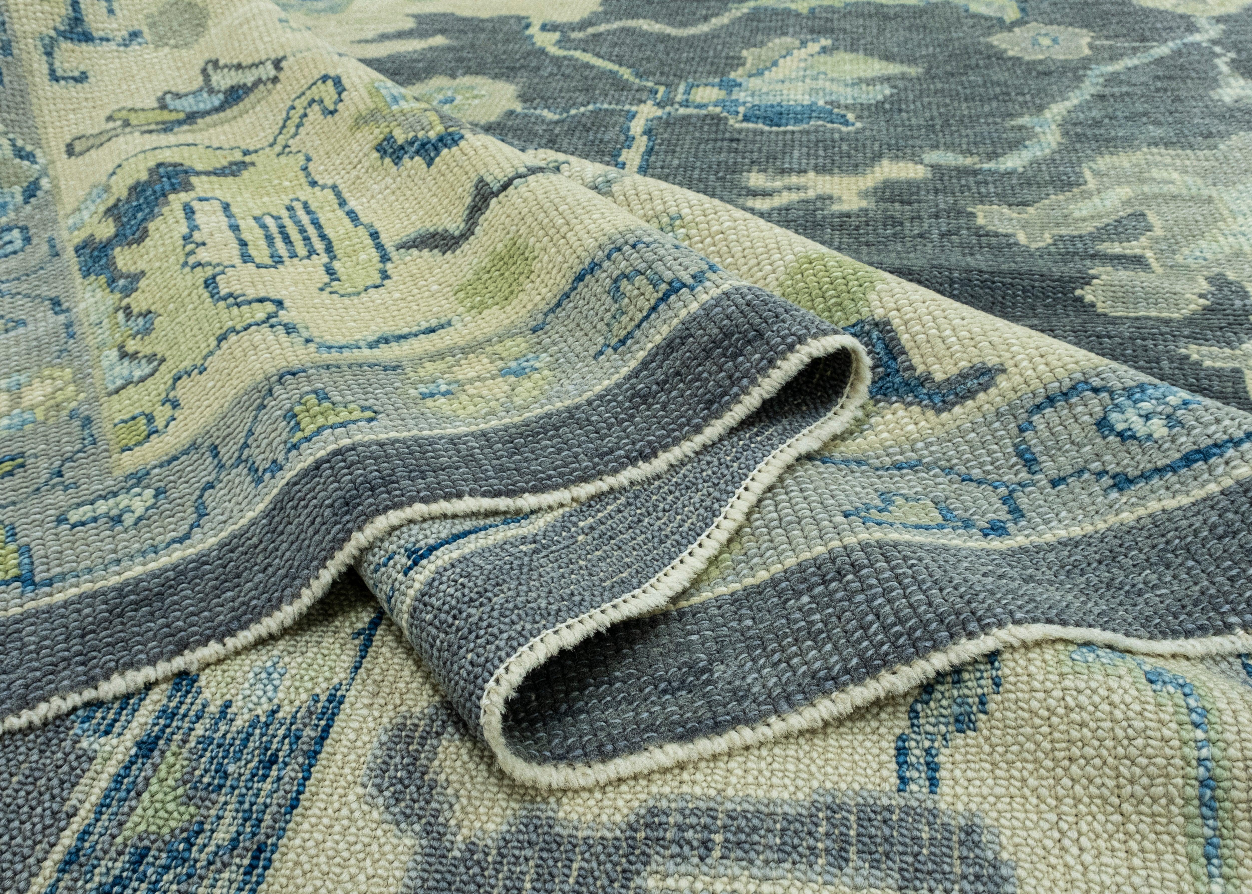 Türkischer Oushak-Teppich 10'7