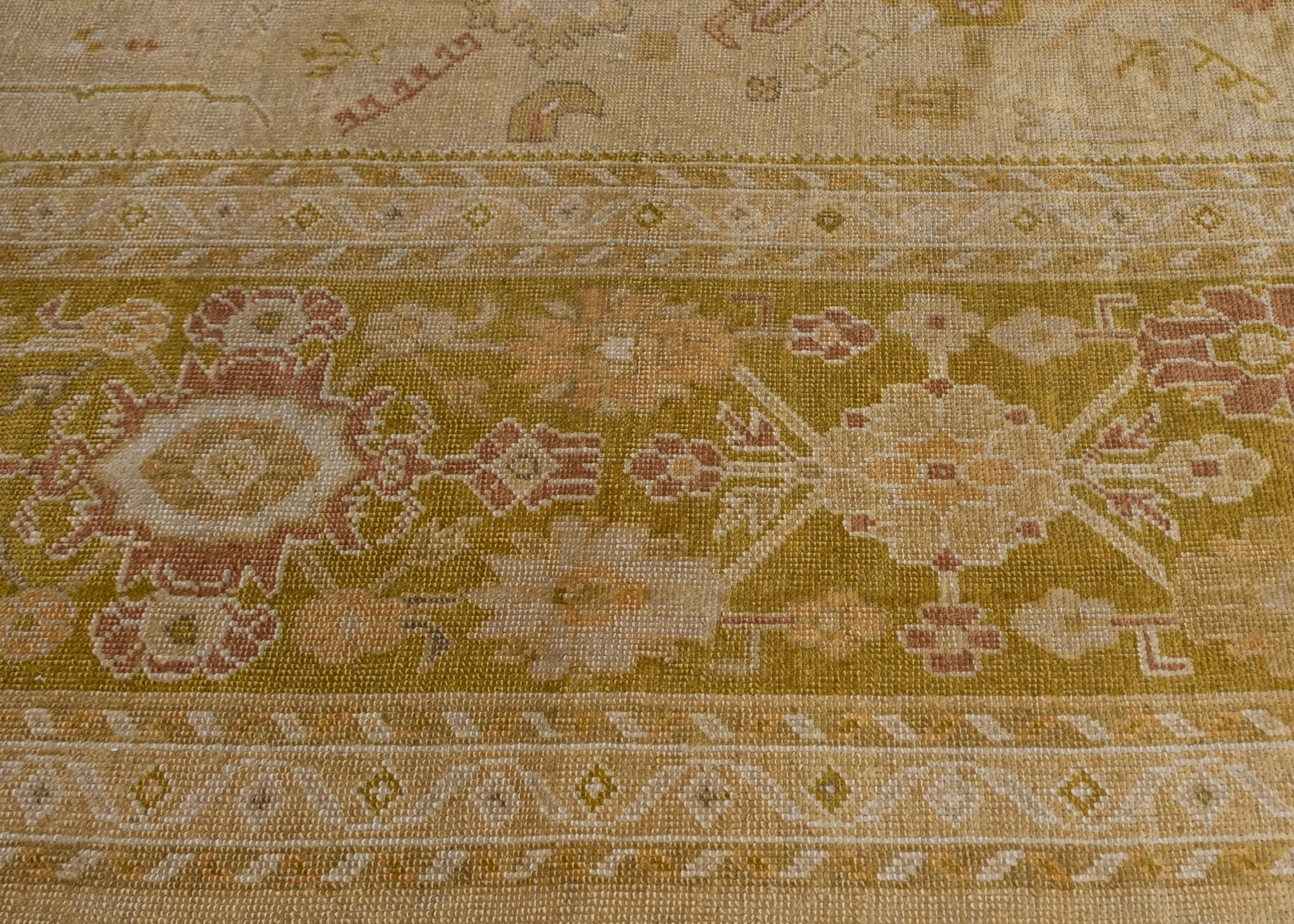 Türkischer Oushak-Teppich 12'10