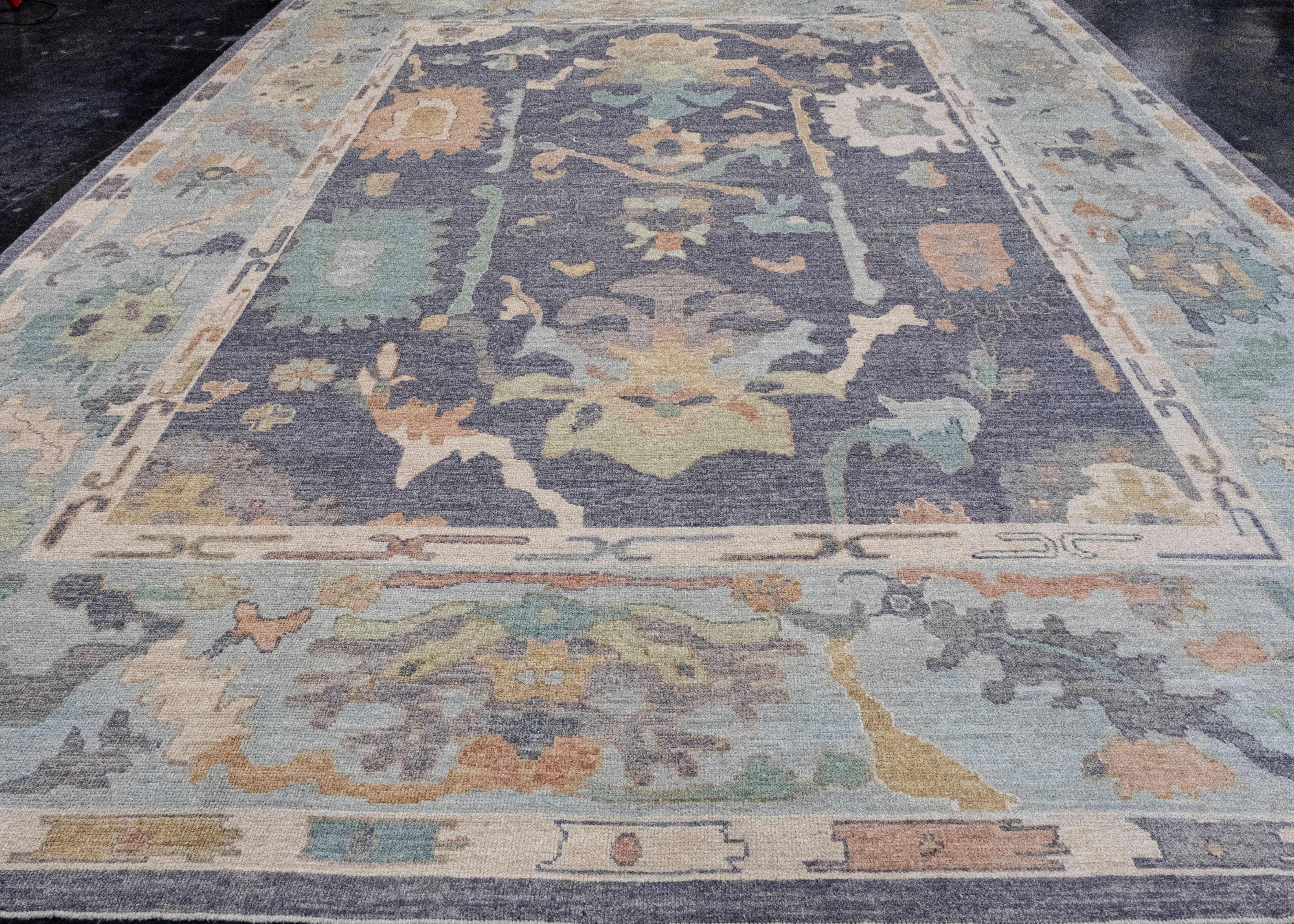 Tapis turc Oushak 12'6