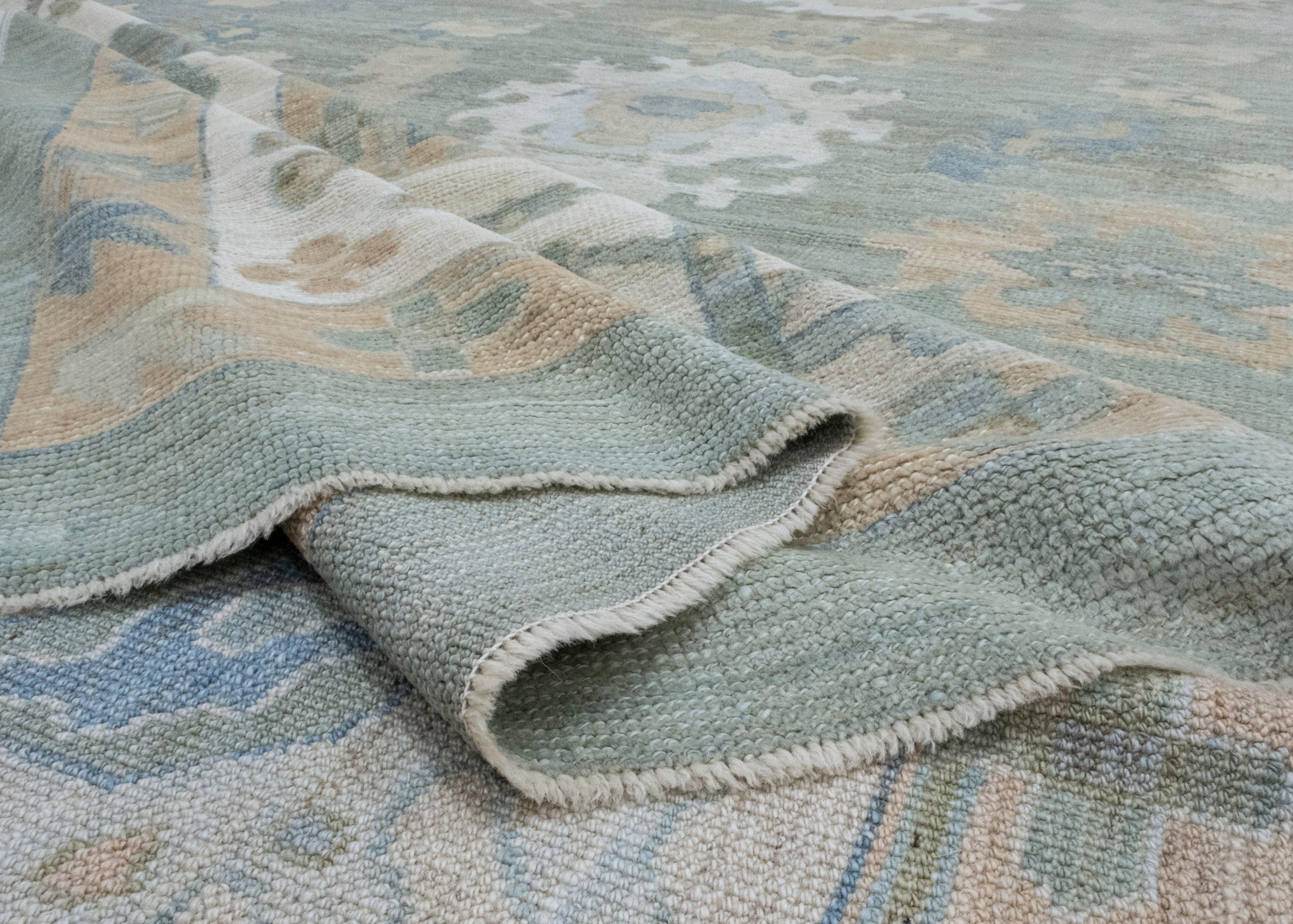 Tapis turc Oushak 12'9
