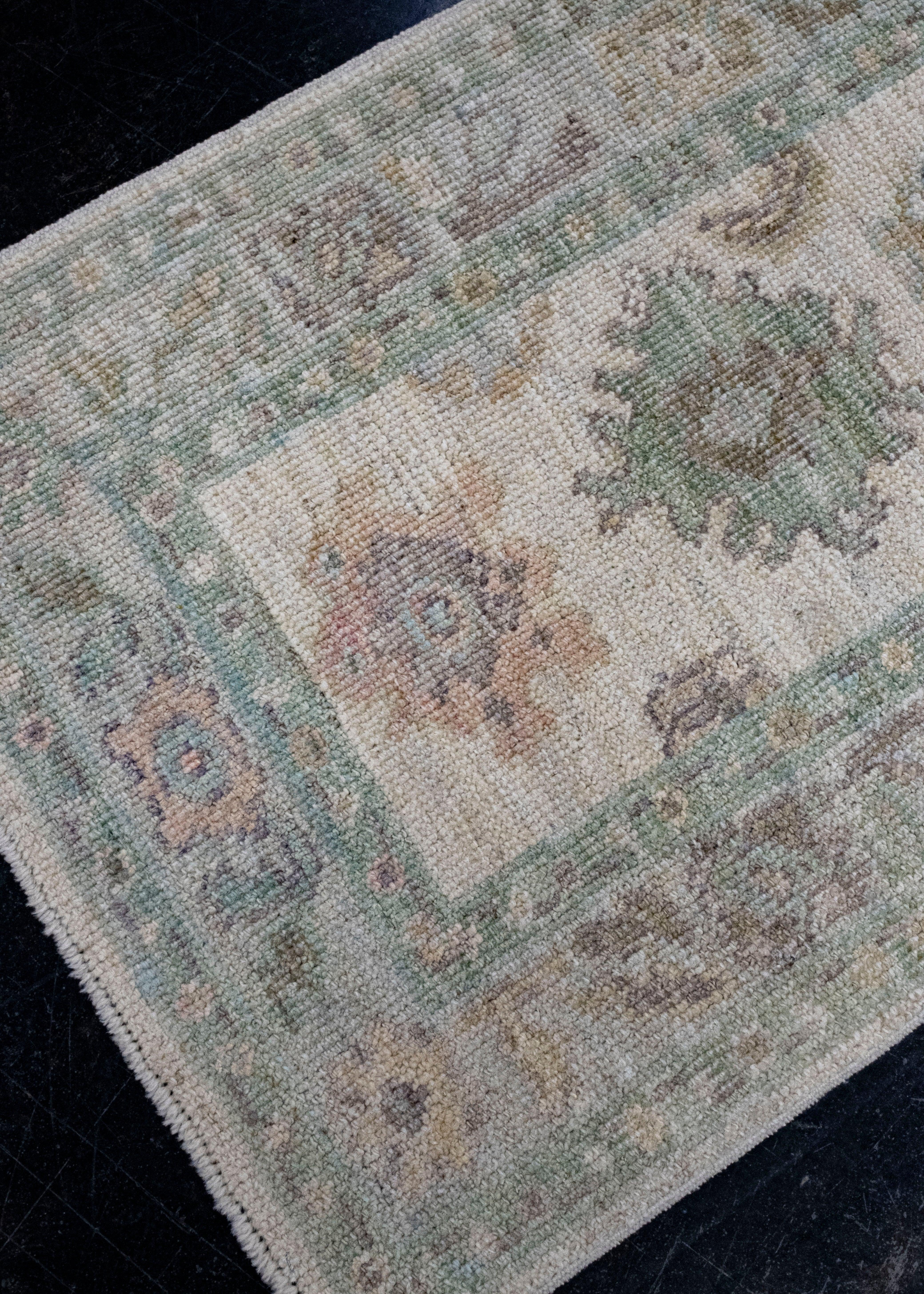 Turkish Oushak Rug 2'1