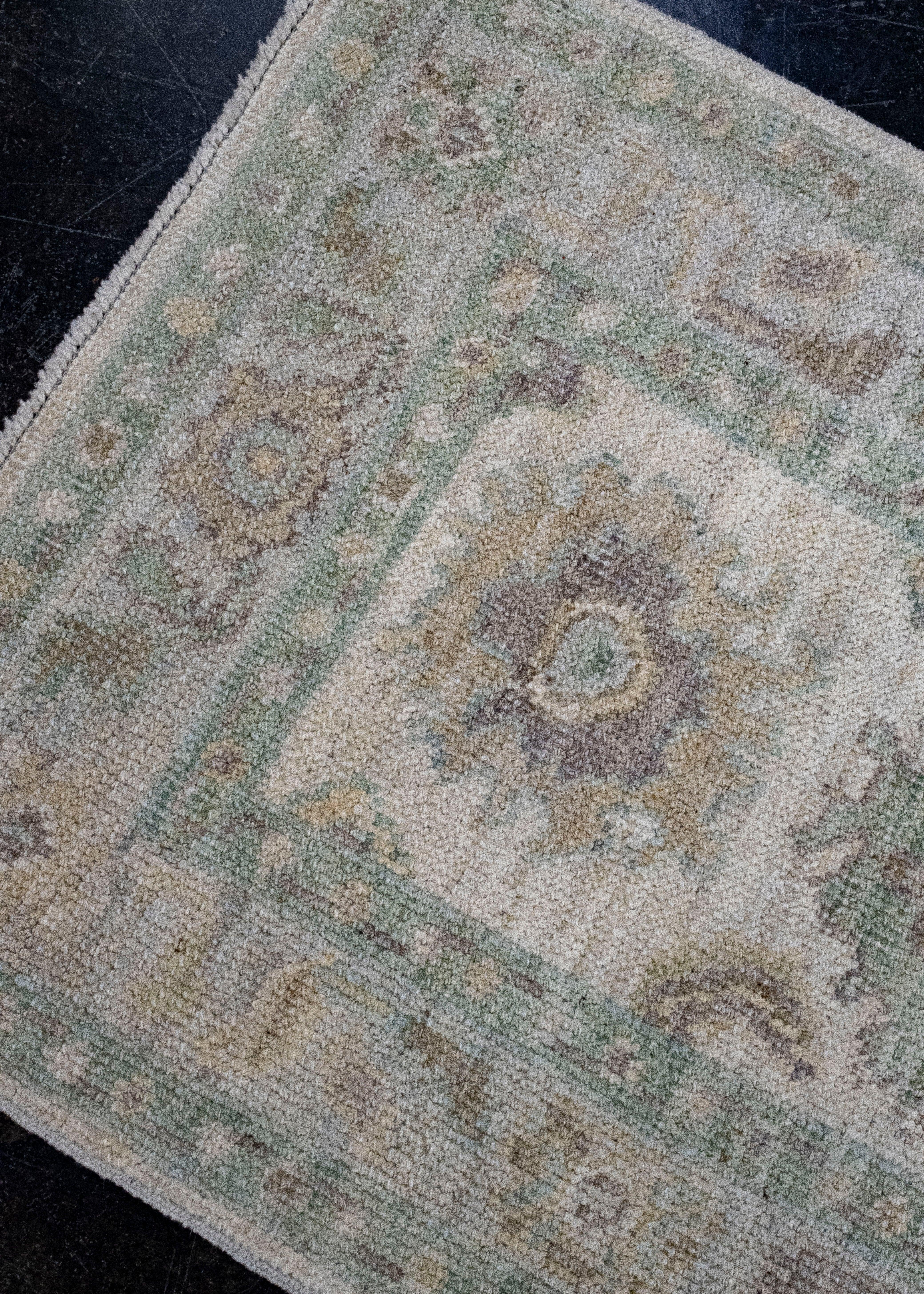 Wool Turkish Oushak Rug 2'1