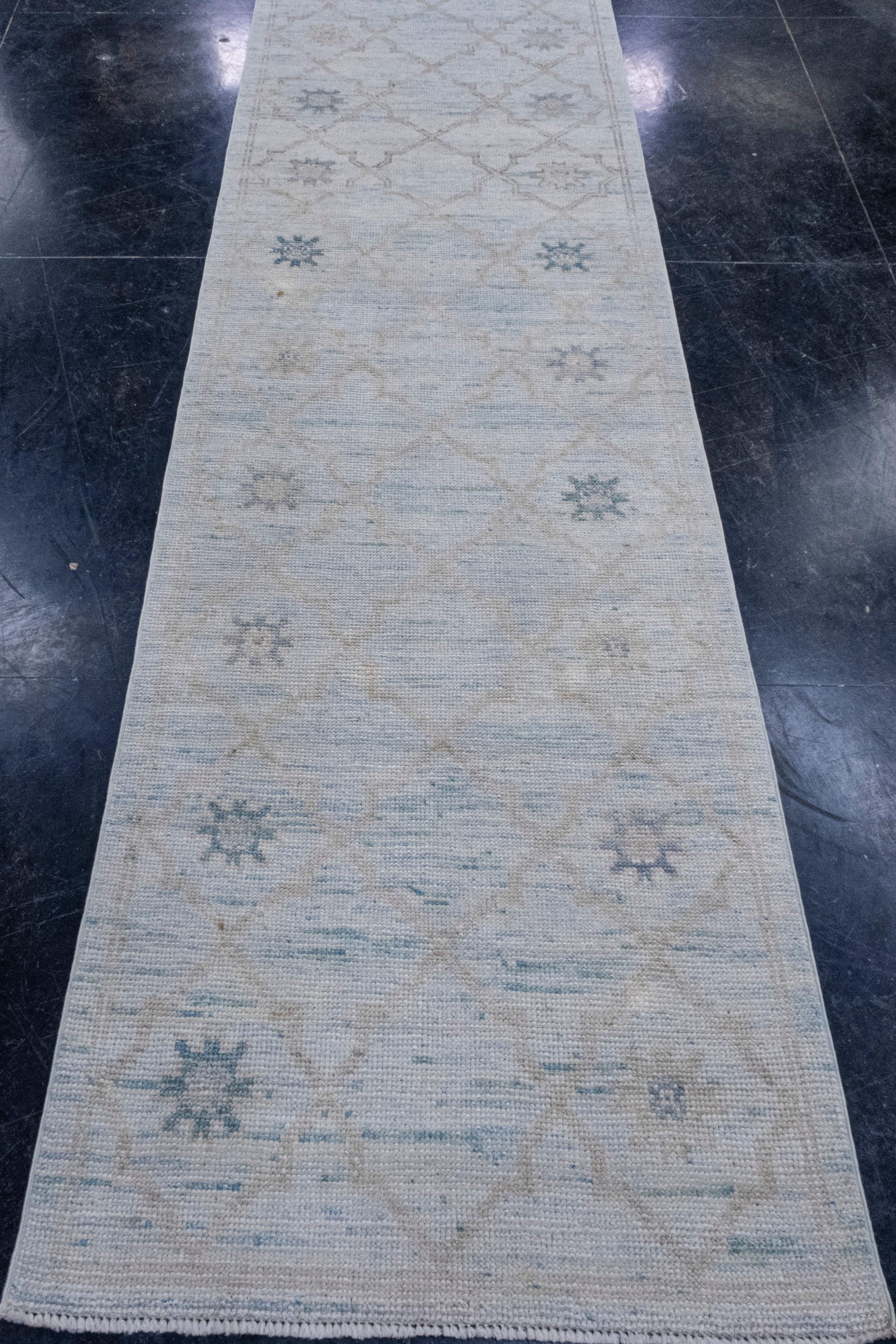 Turkish Oushak Rug 2'10