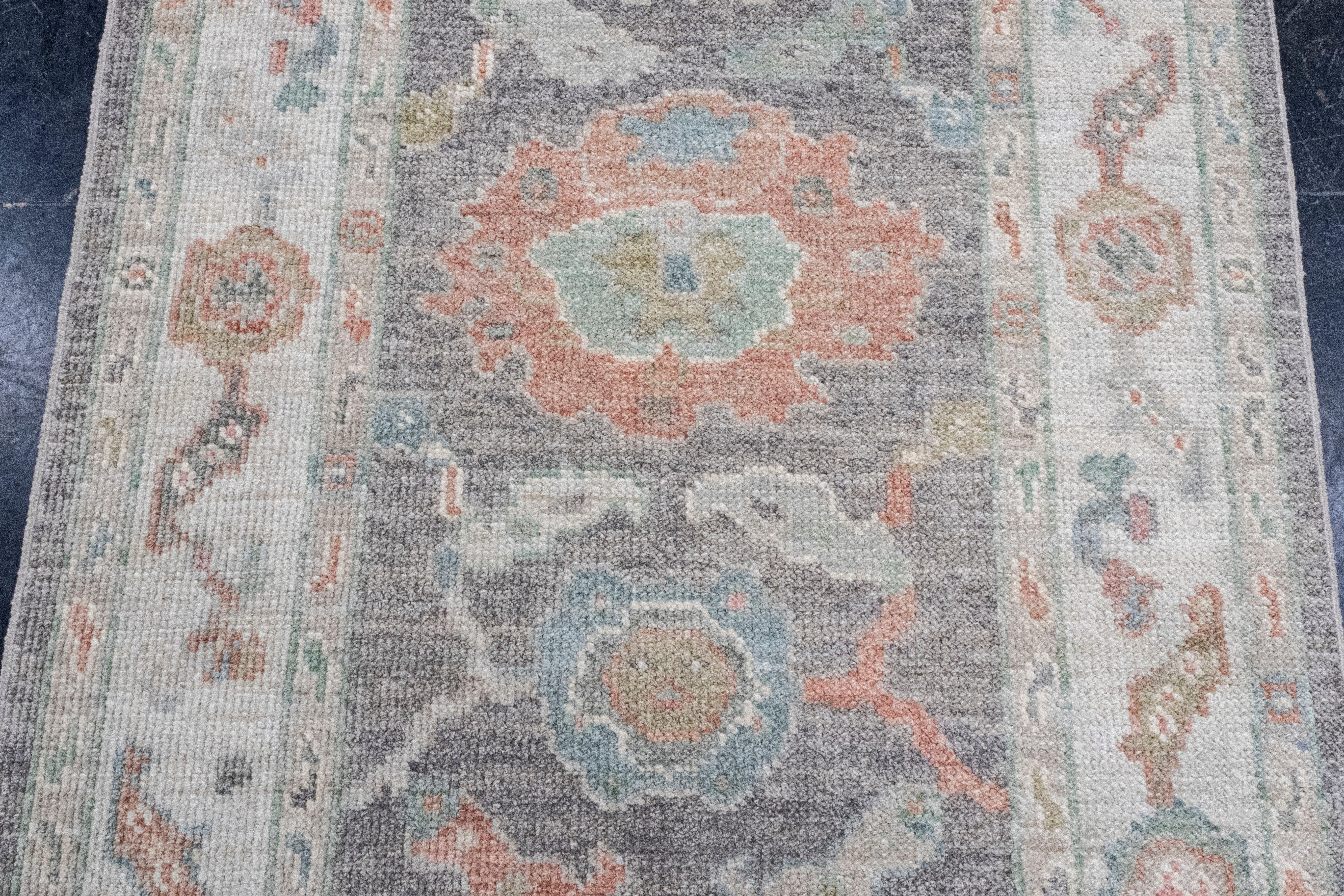 Türkischer Oushak-Teppich 2'10