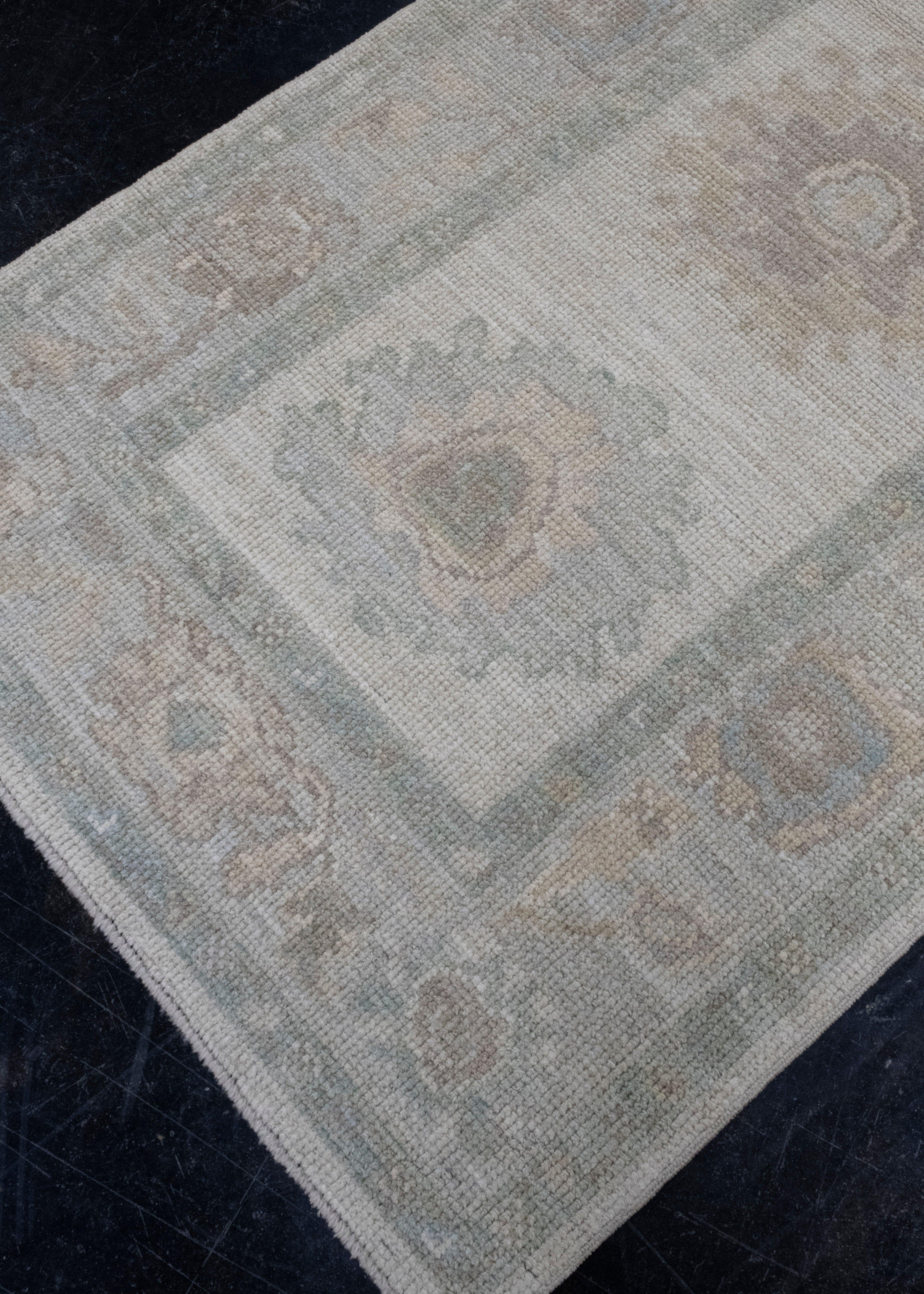 Turkish Oushak Rug 2'10