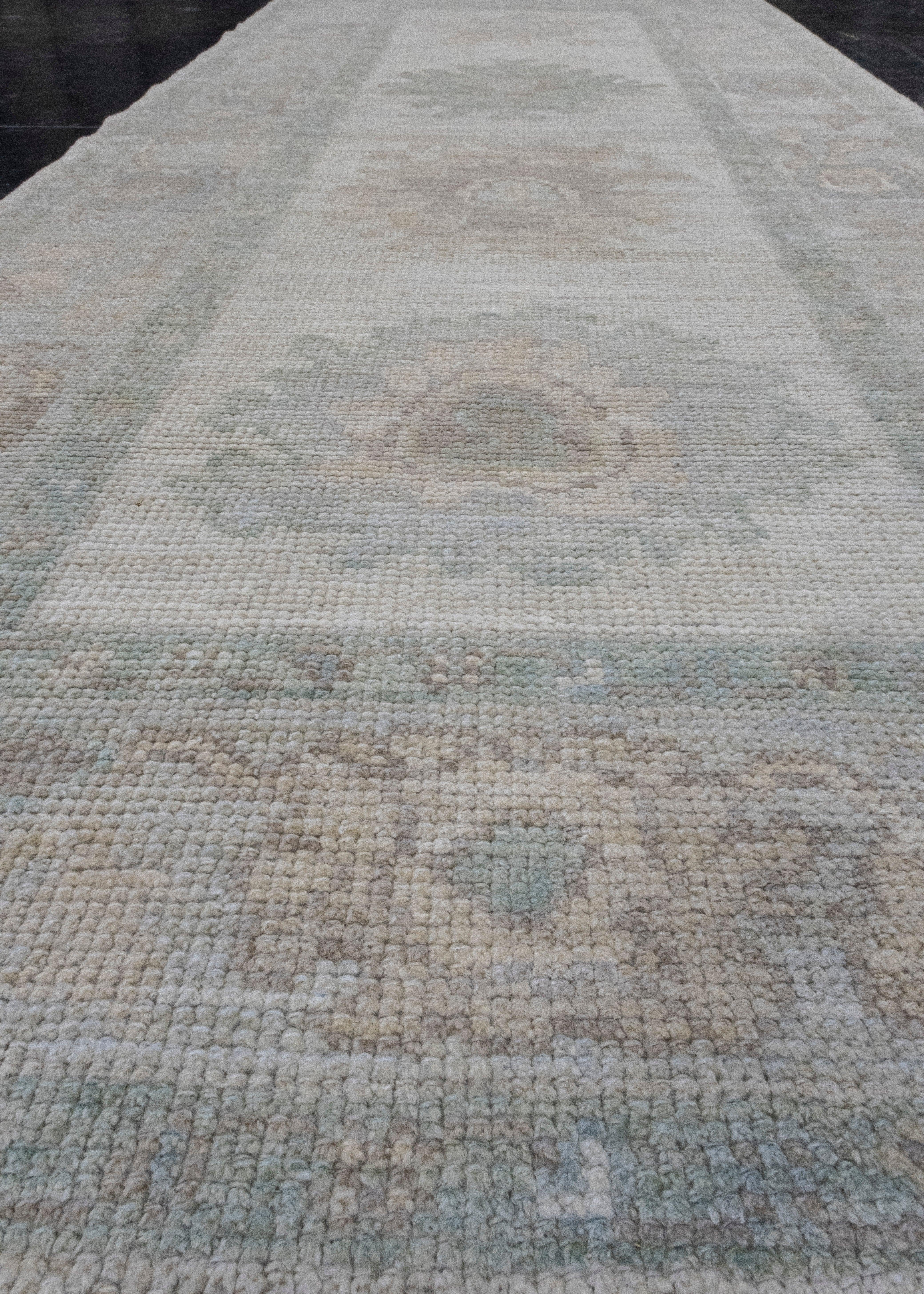 Turkish Oushak Rug 2'10