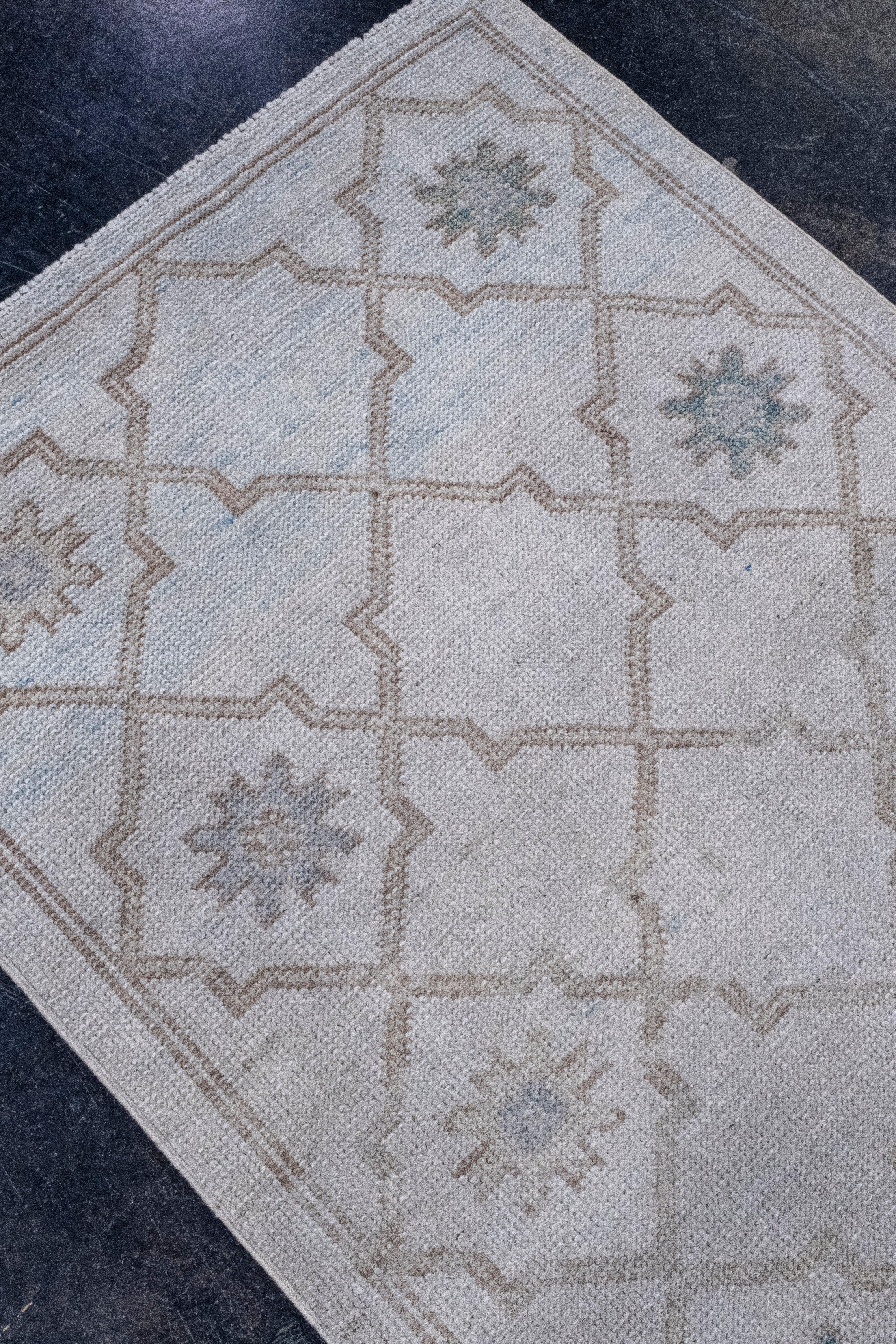 Turkish Oushak Rug 2'11