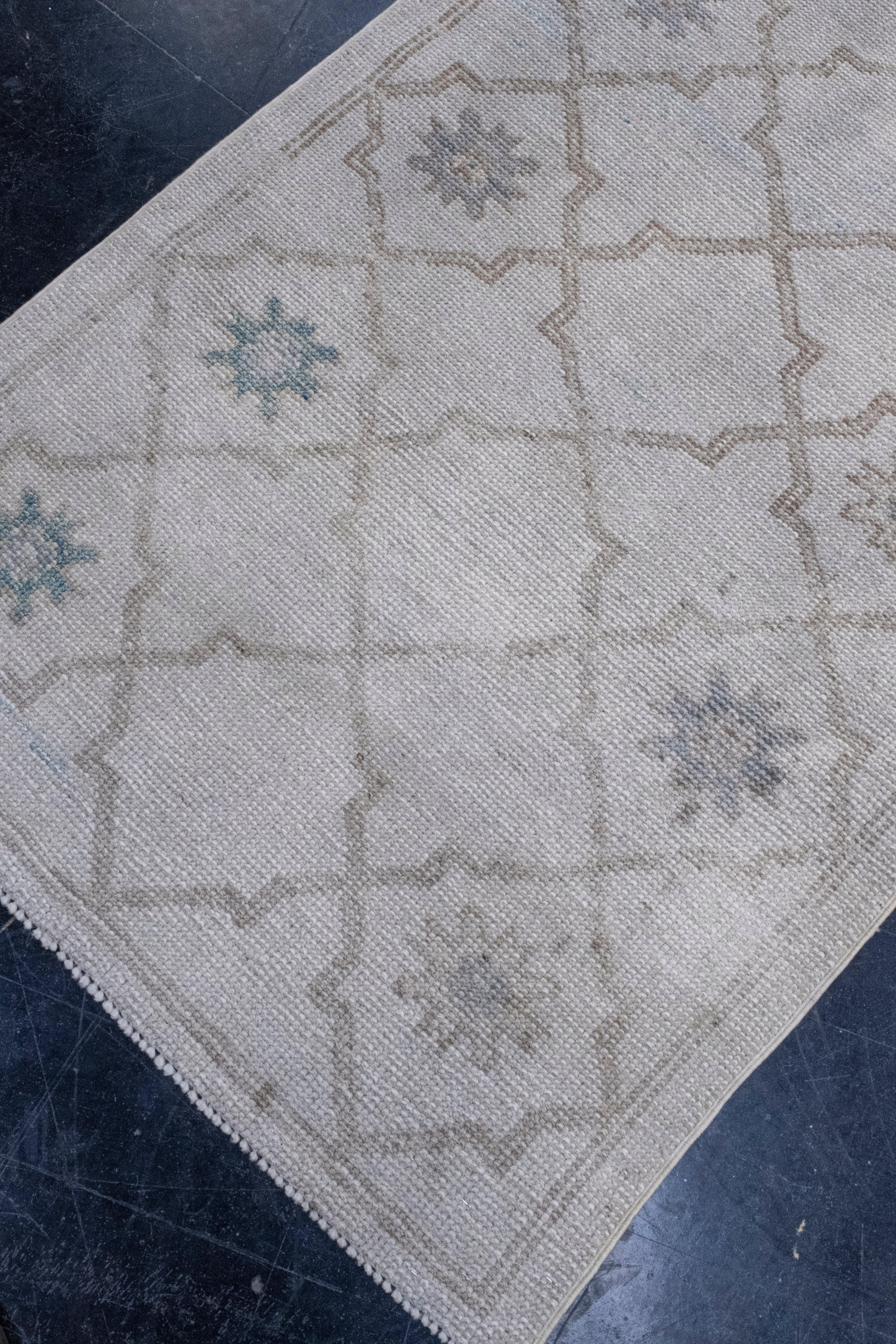 Turkish Oushak Rug 2'11