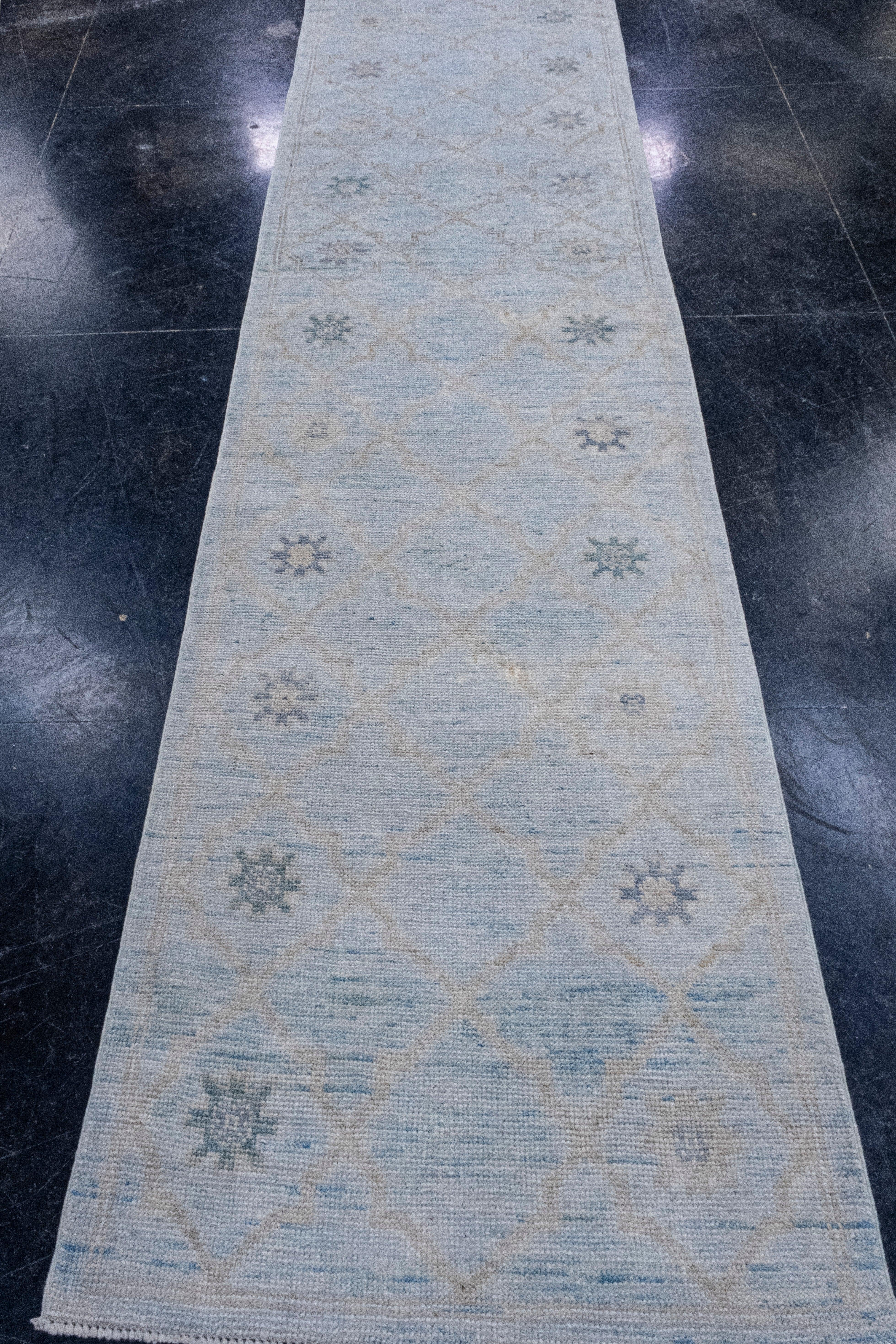 Turkish Oushak Rug 2'11