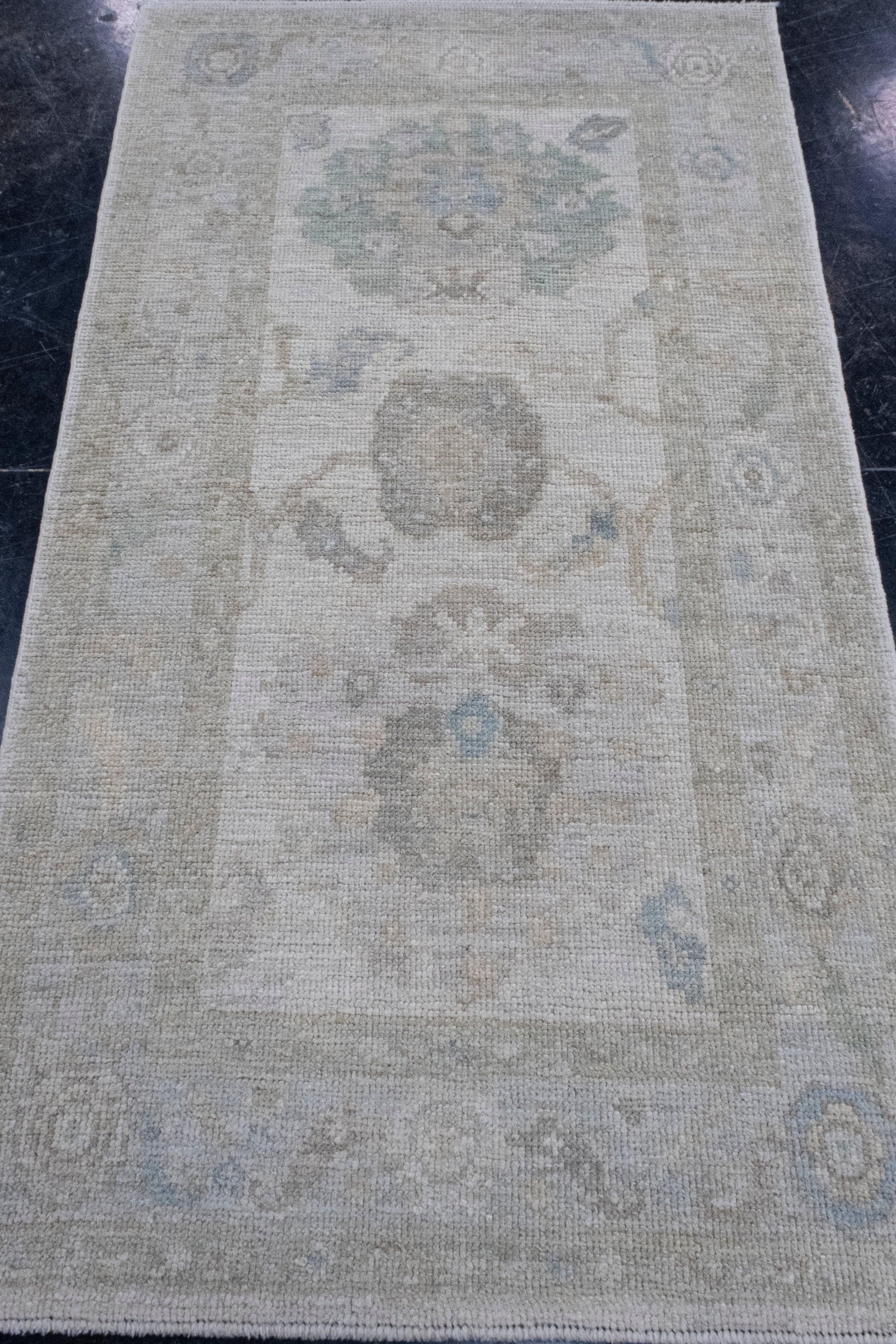 Turkish Oushak Rug 2'11