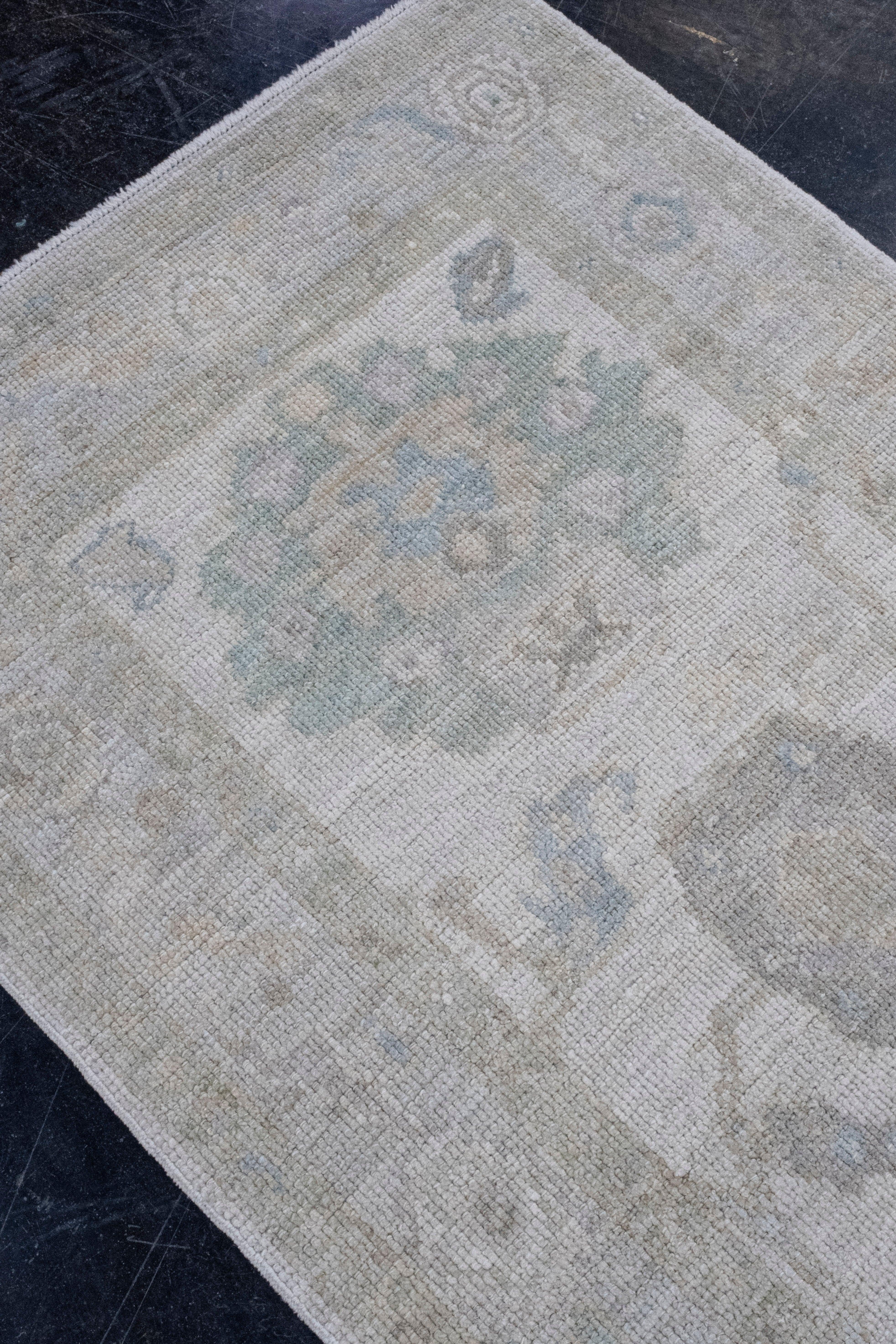 Turkish Oushak Rug 2'11