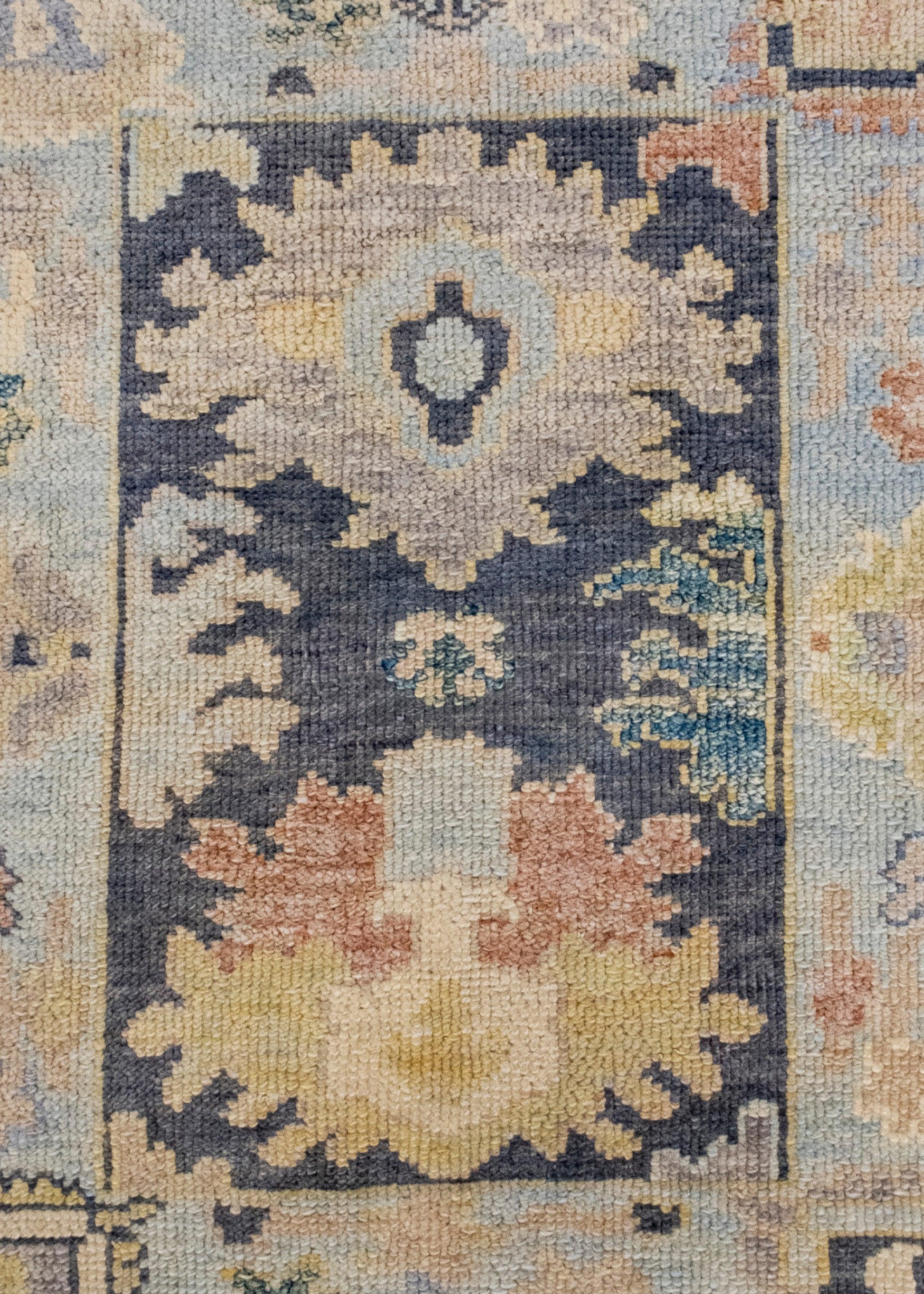 Türkischer Oushak-Teppich 2'3