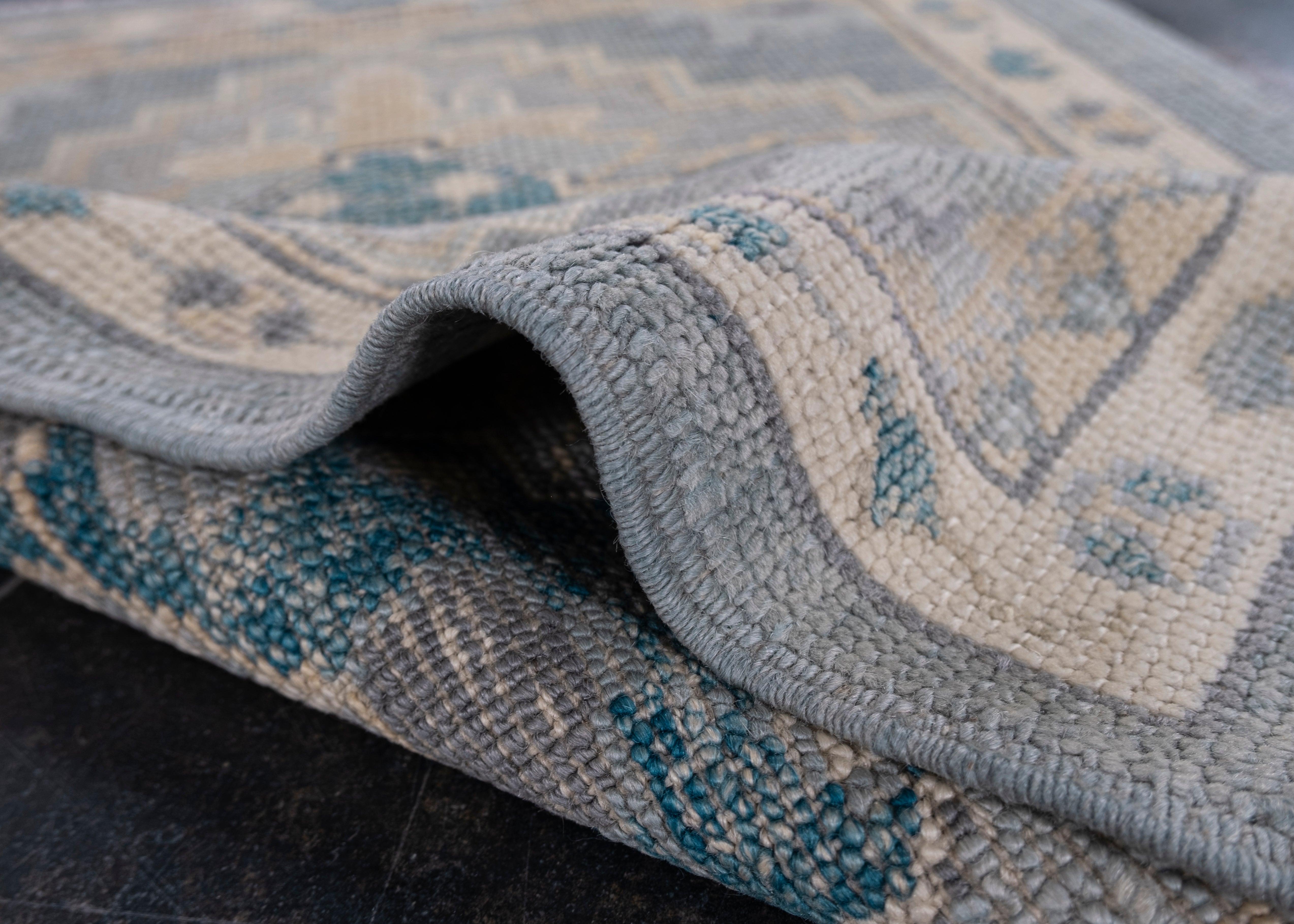 Tapis turc Oushak 2'3