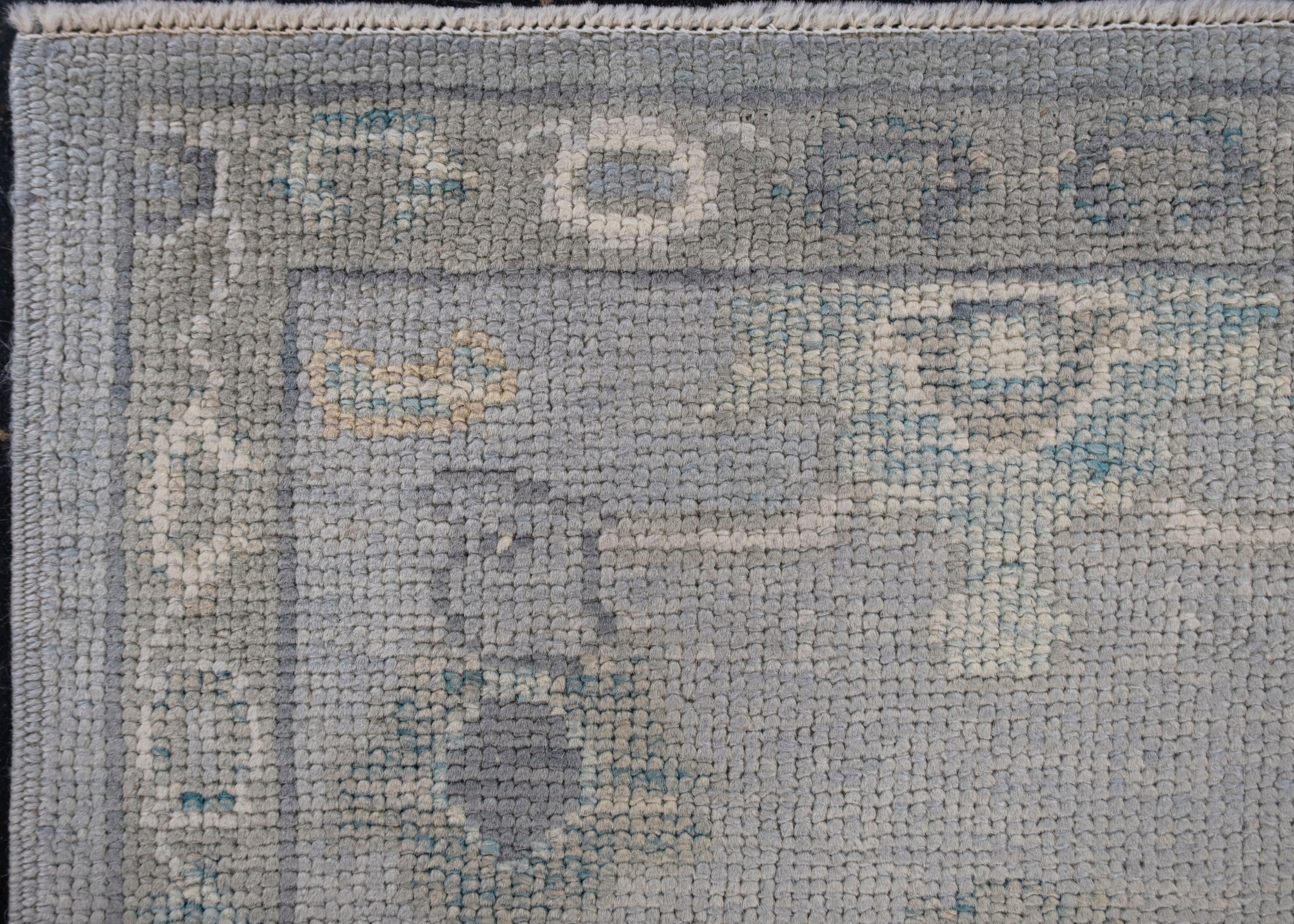 Noué à la main Tapis turc Oushak 2'3