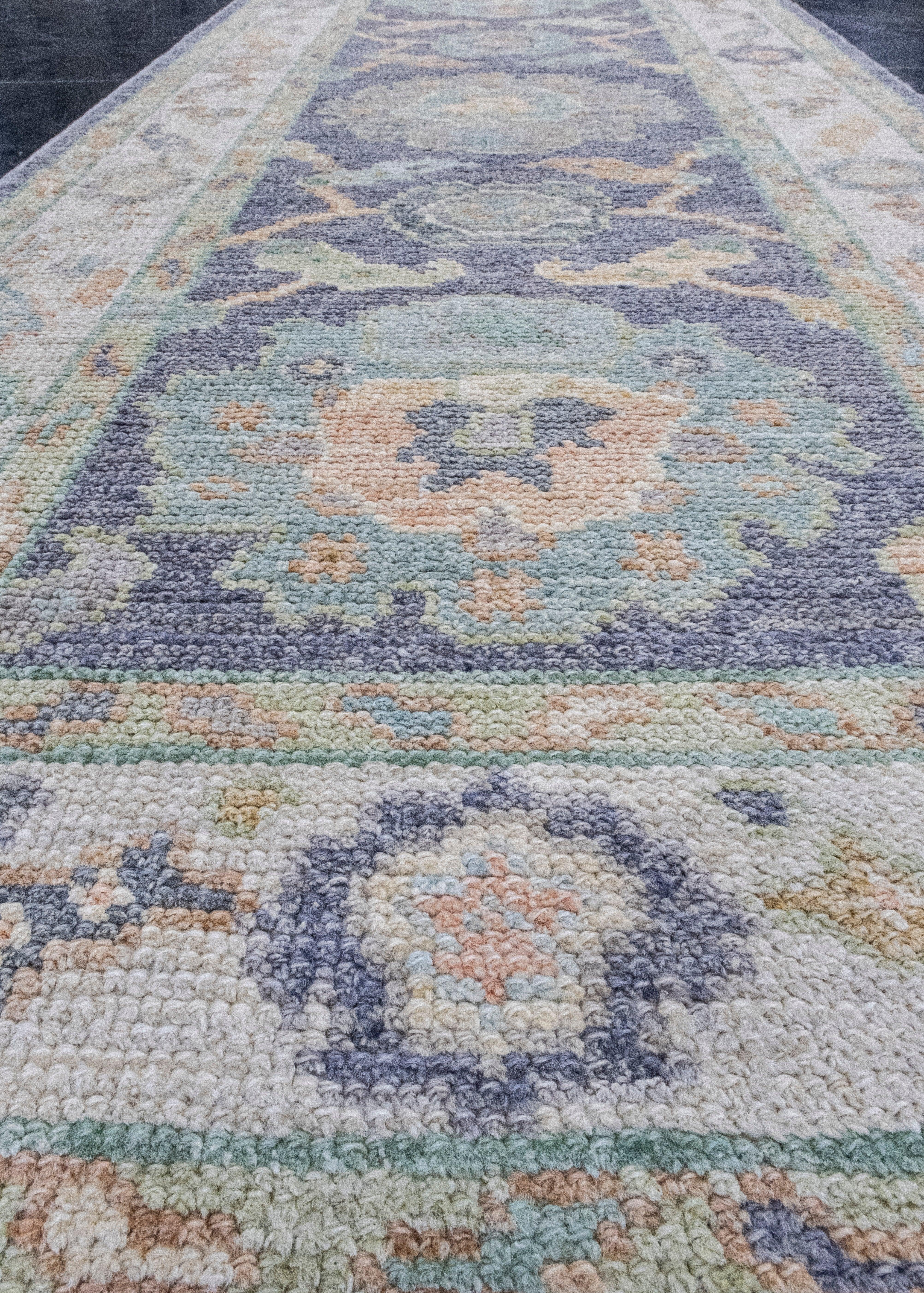 Türkischer Oushak-Teppich 2'4