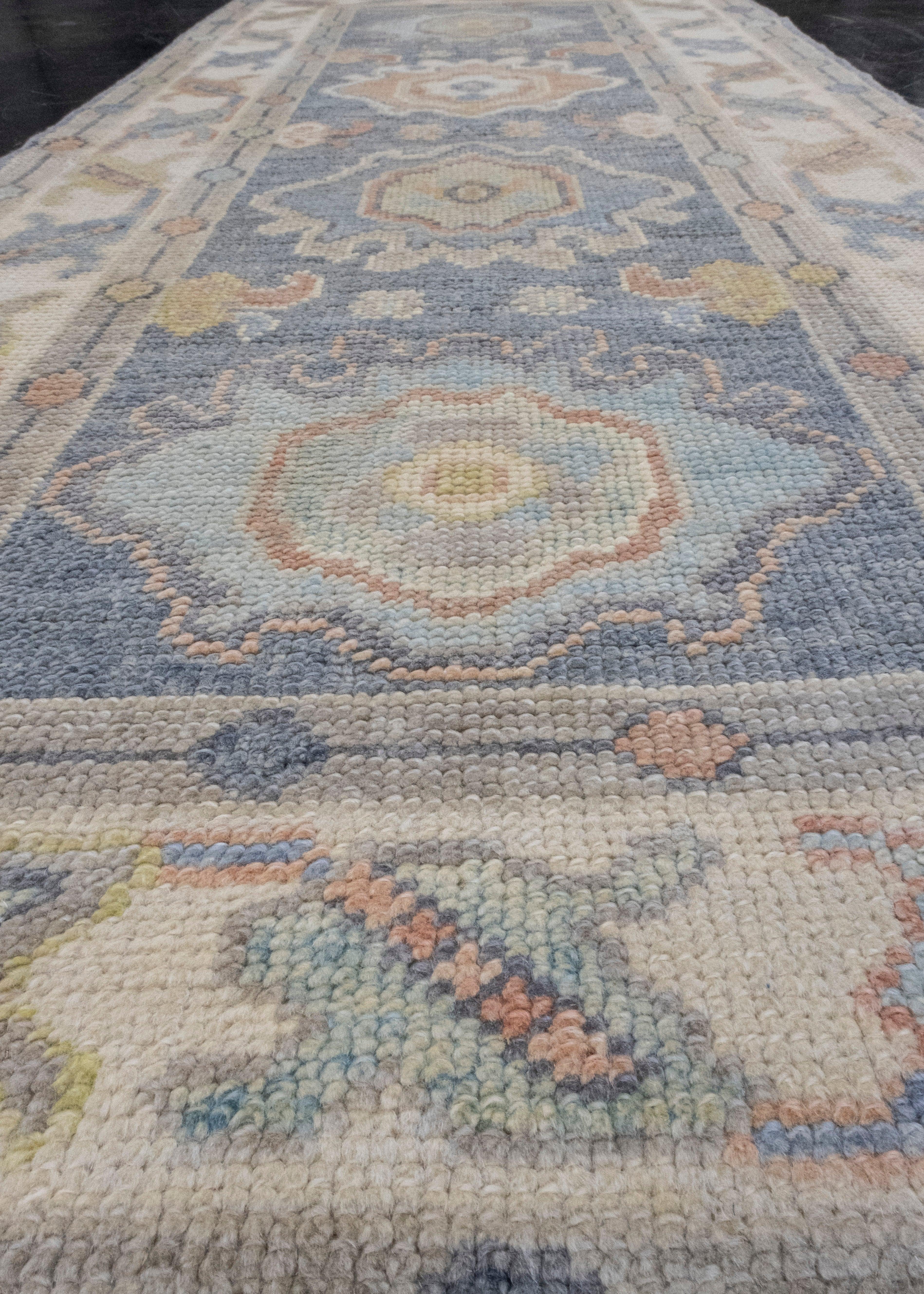 Turkish Oushak Rug 2'5