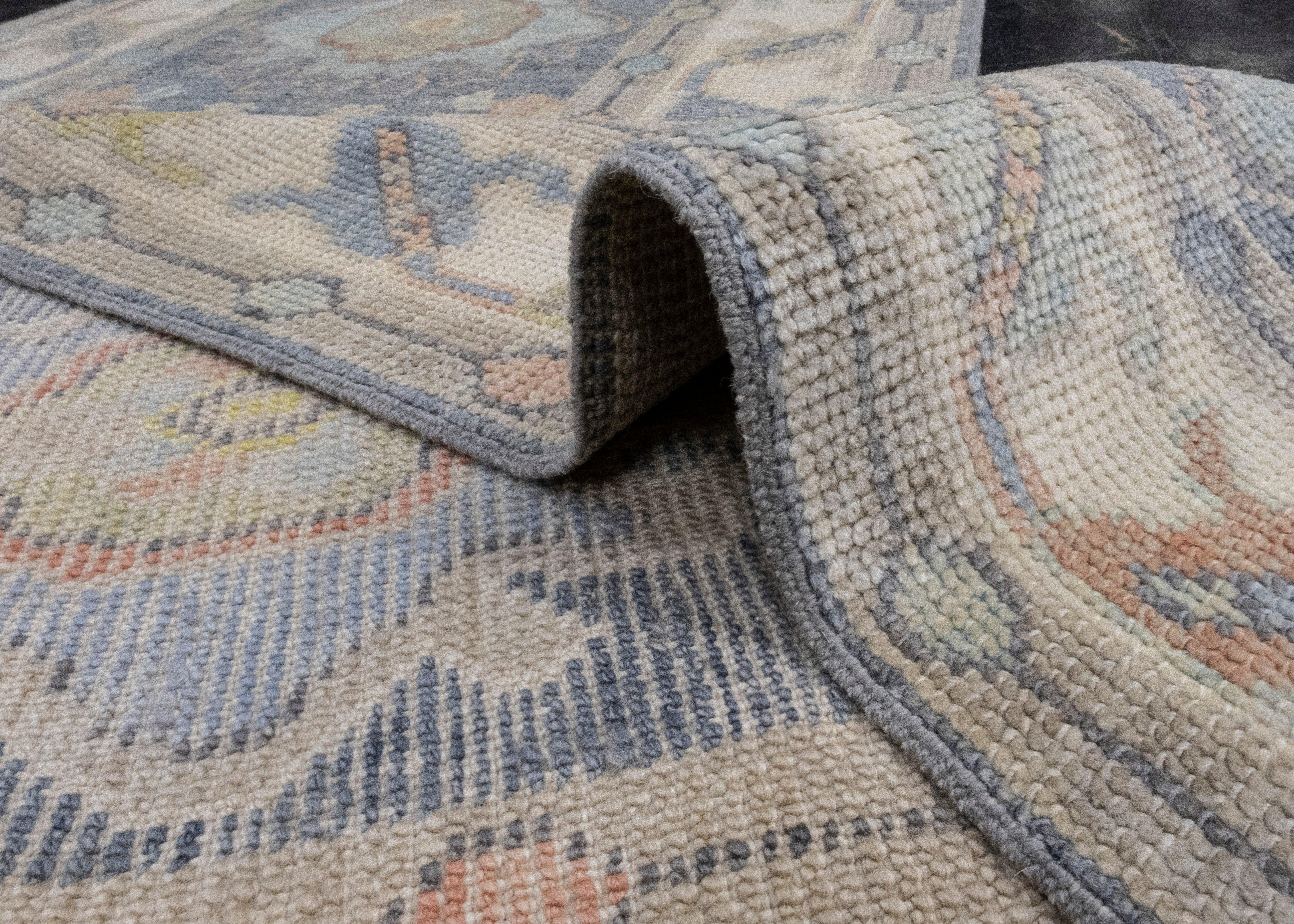 Turkish Oushak Rug 2'5