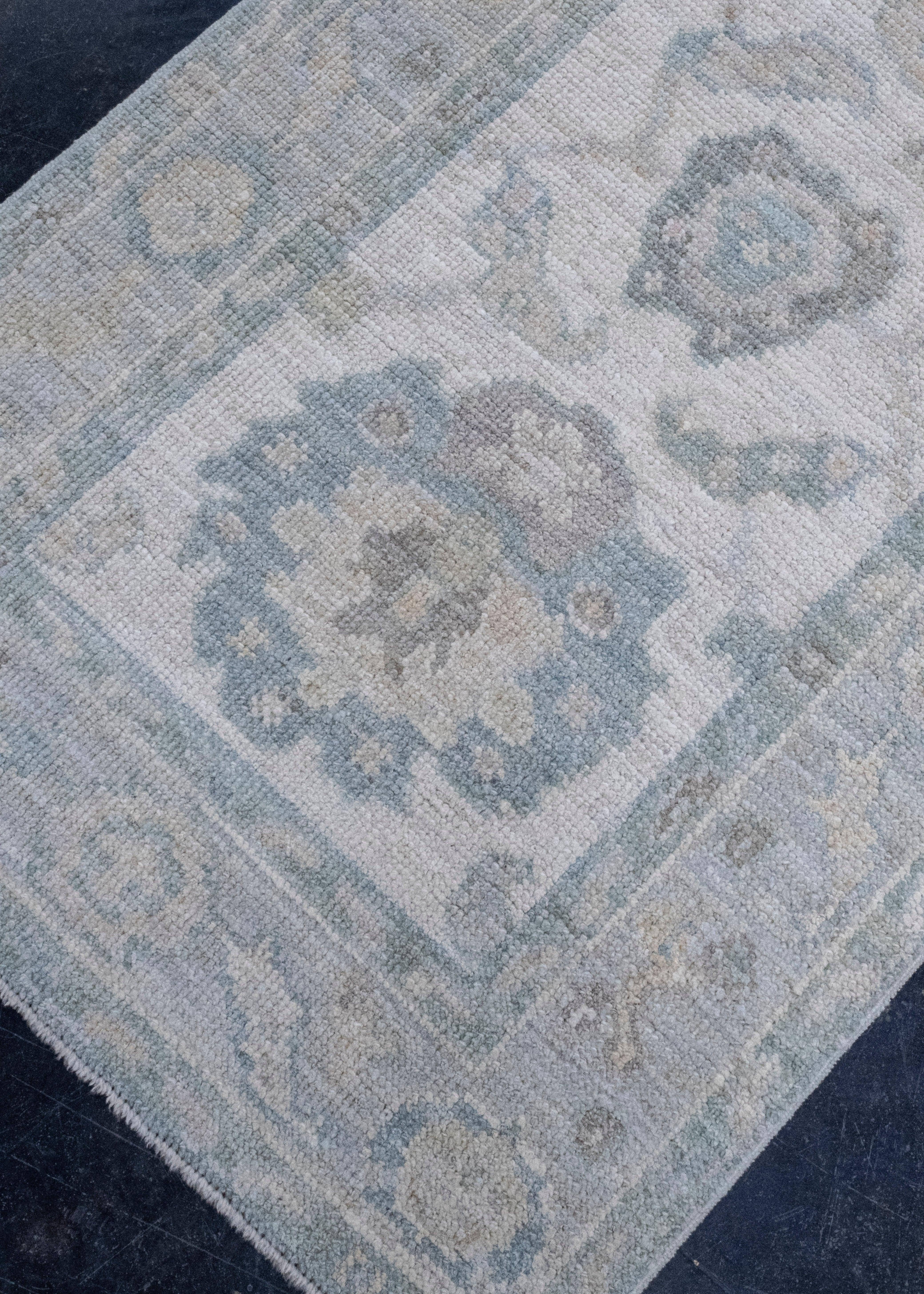 Hand-Knotted Turkish Oushak Rug 2'6
