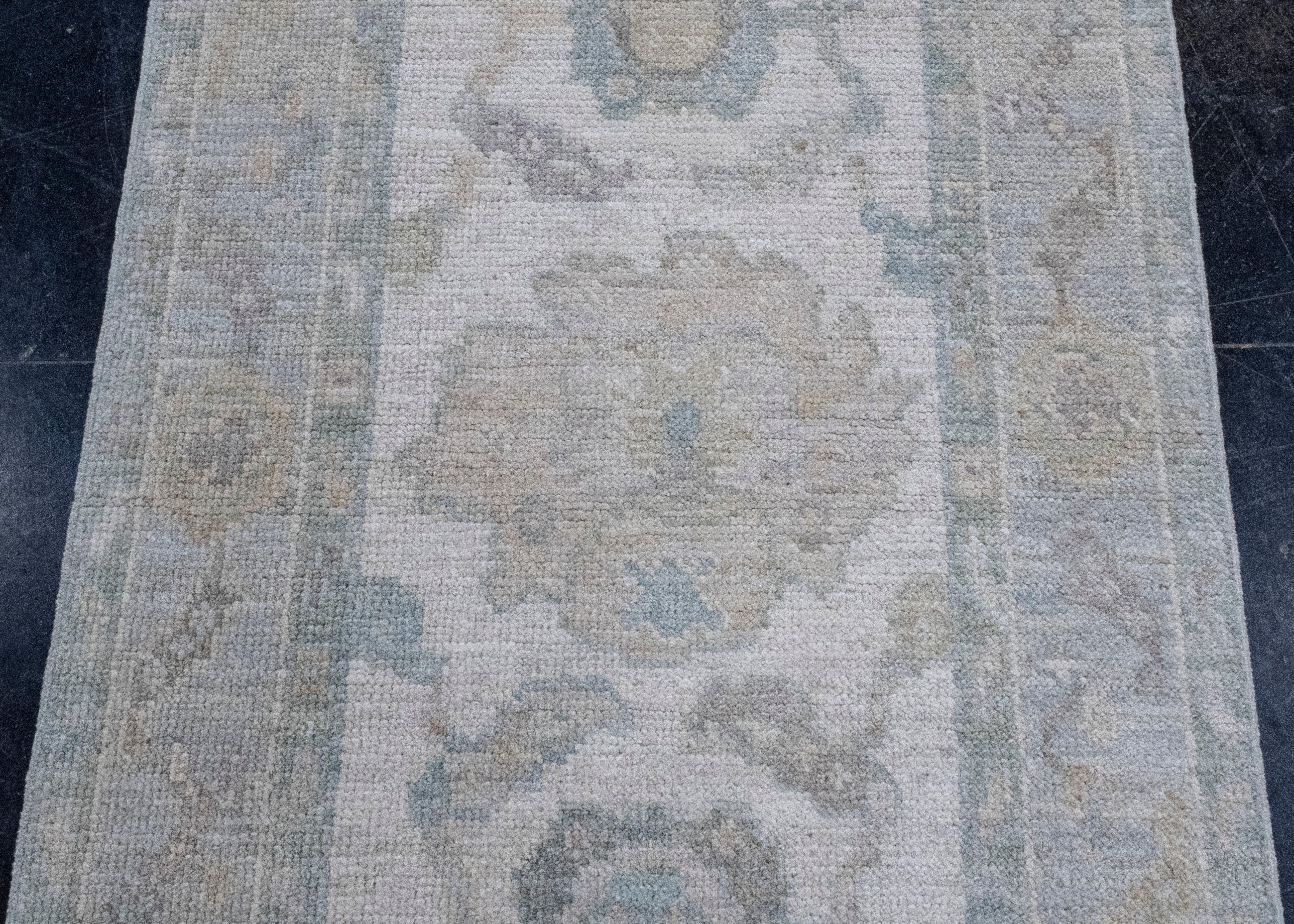 Wool Turkish Oushak Rug 2'6