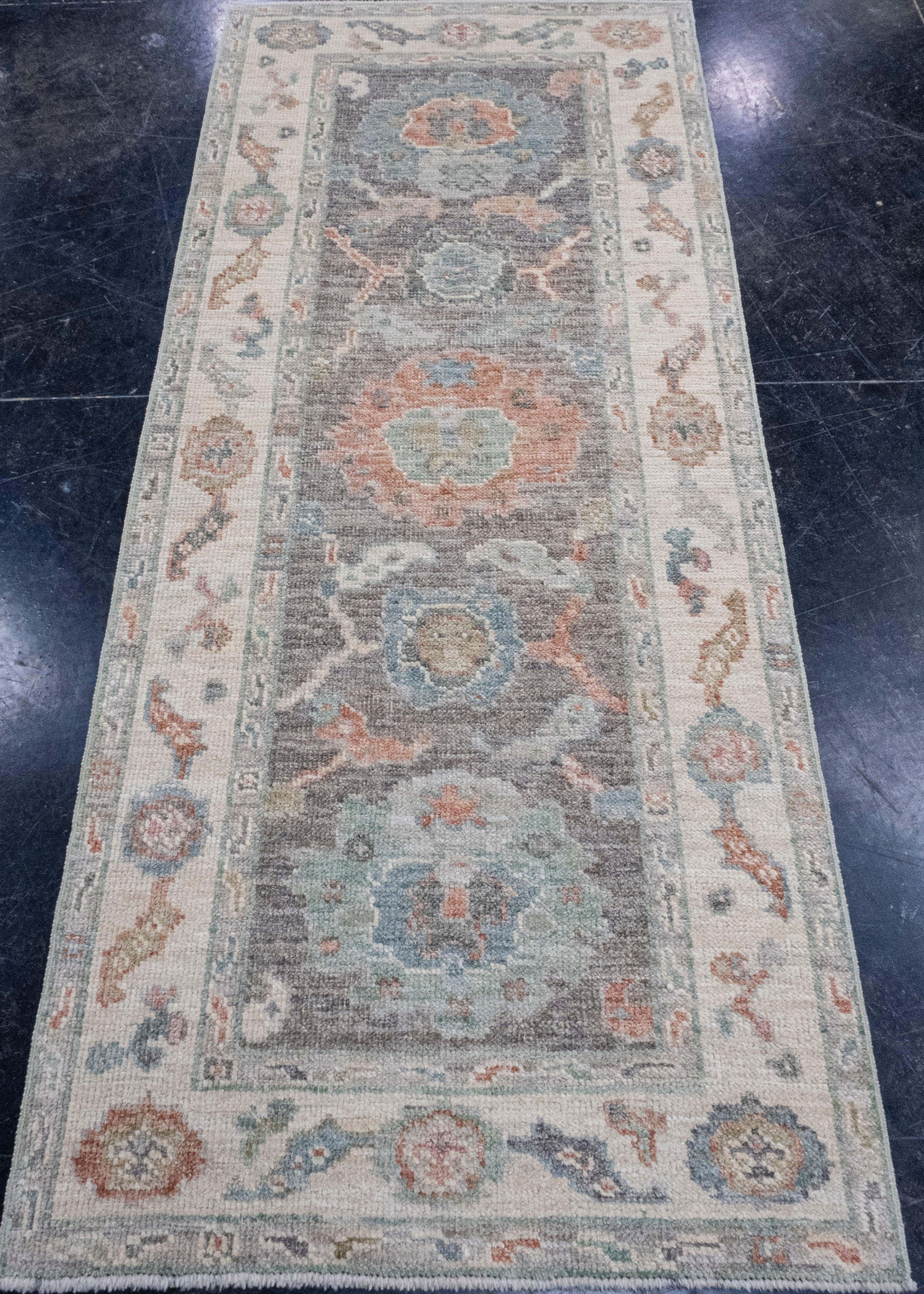Tapis turc Oushak 2'8