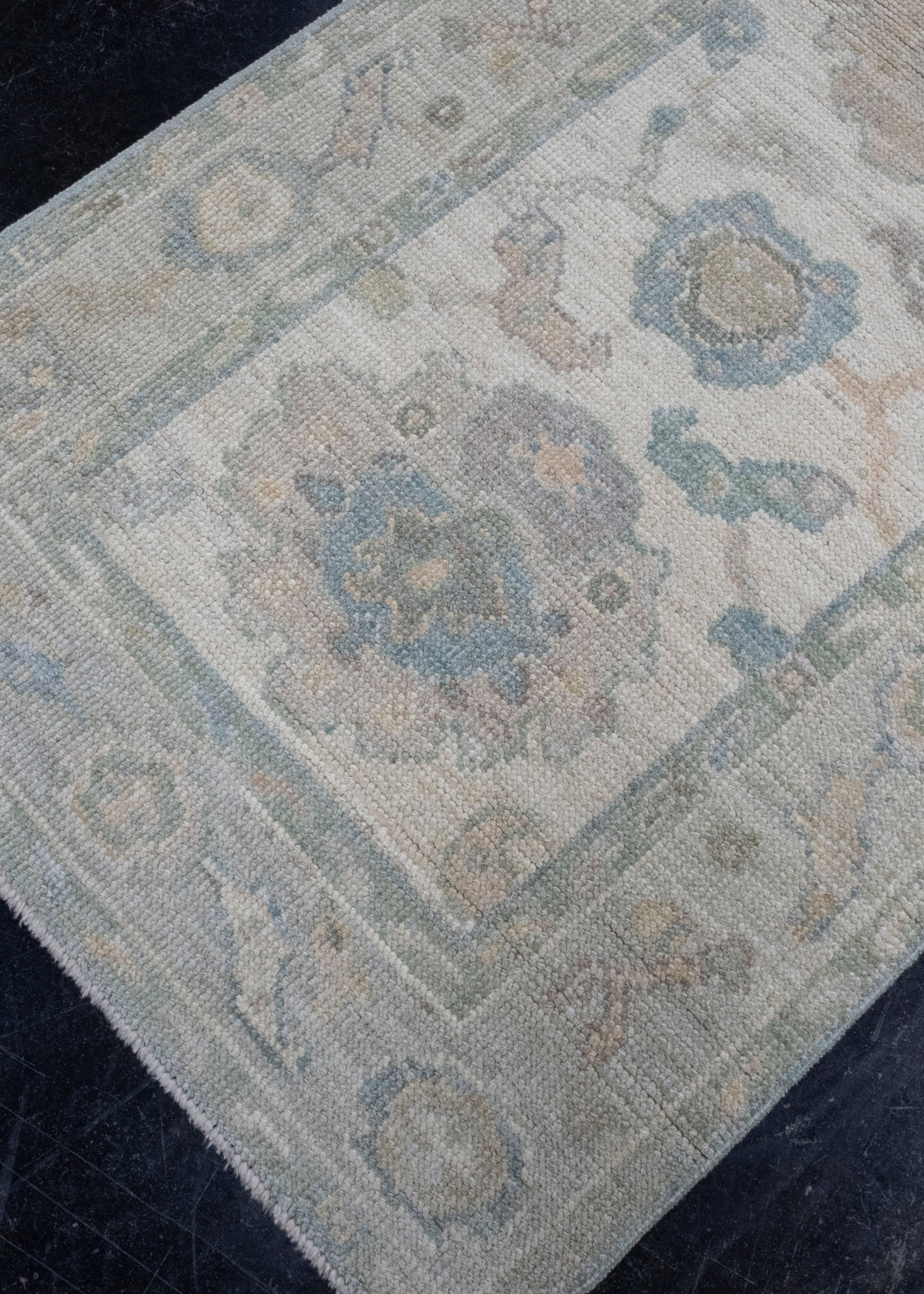 Turkish Oushak Rug 2'8