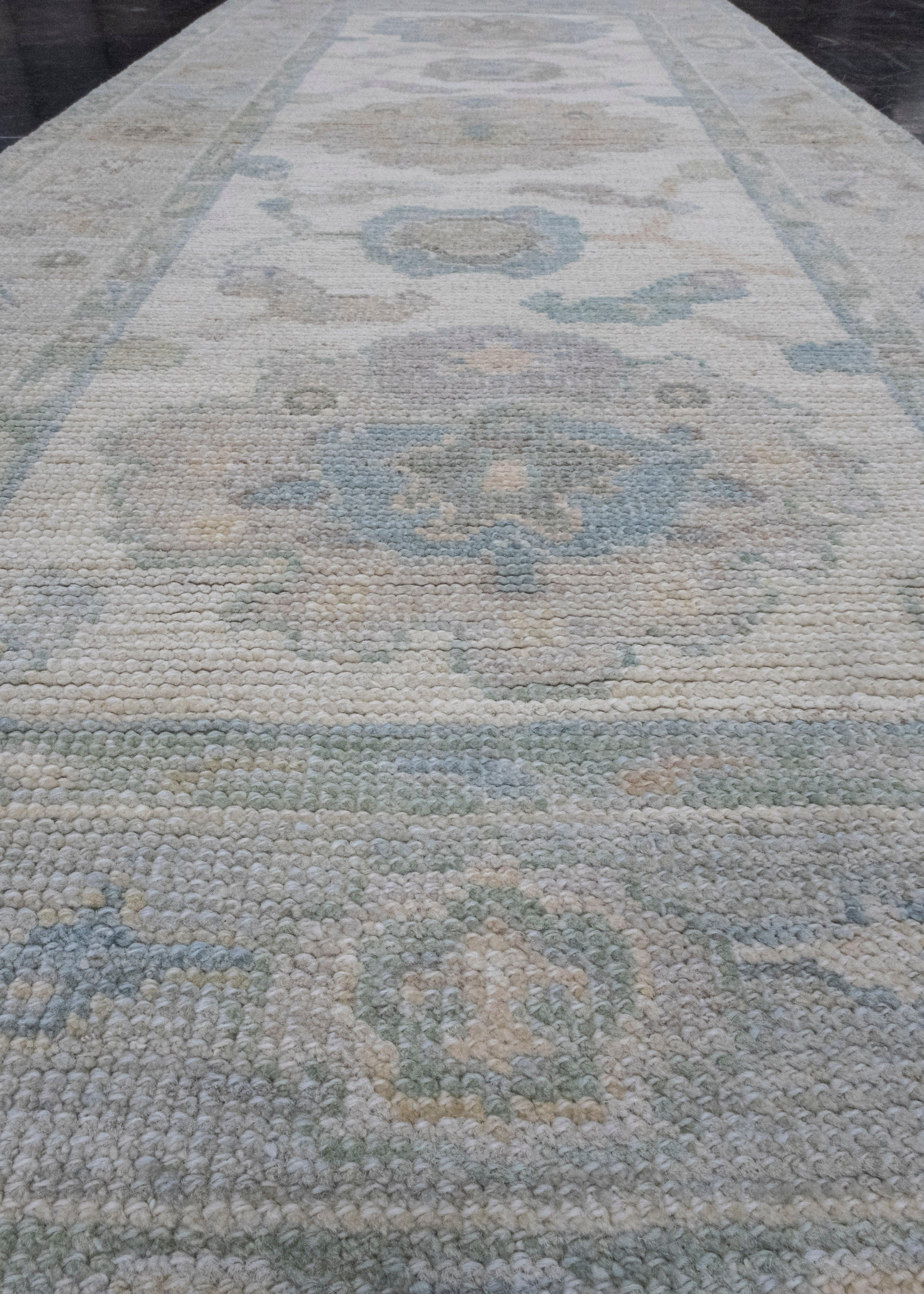 Turkish Oushak Rug 2'8