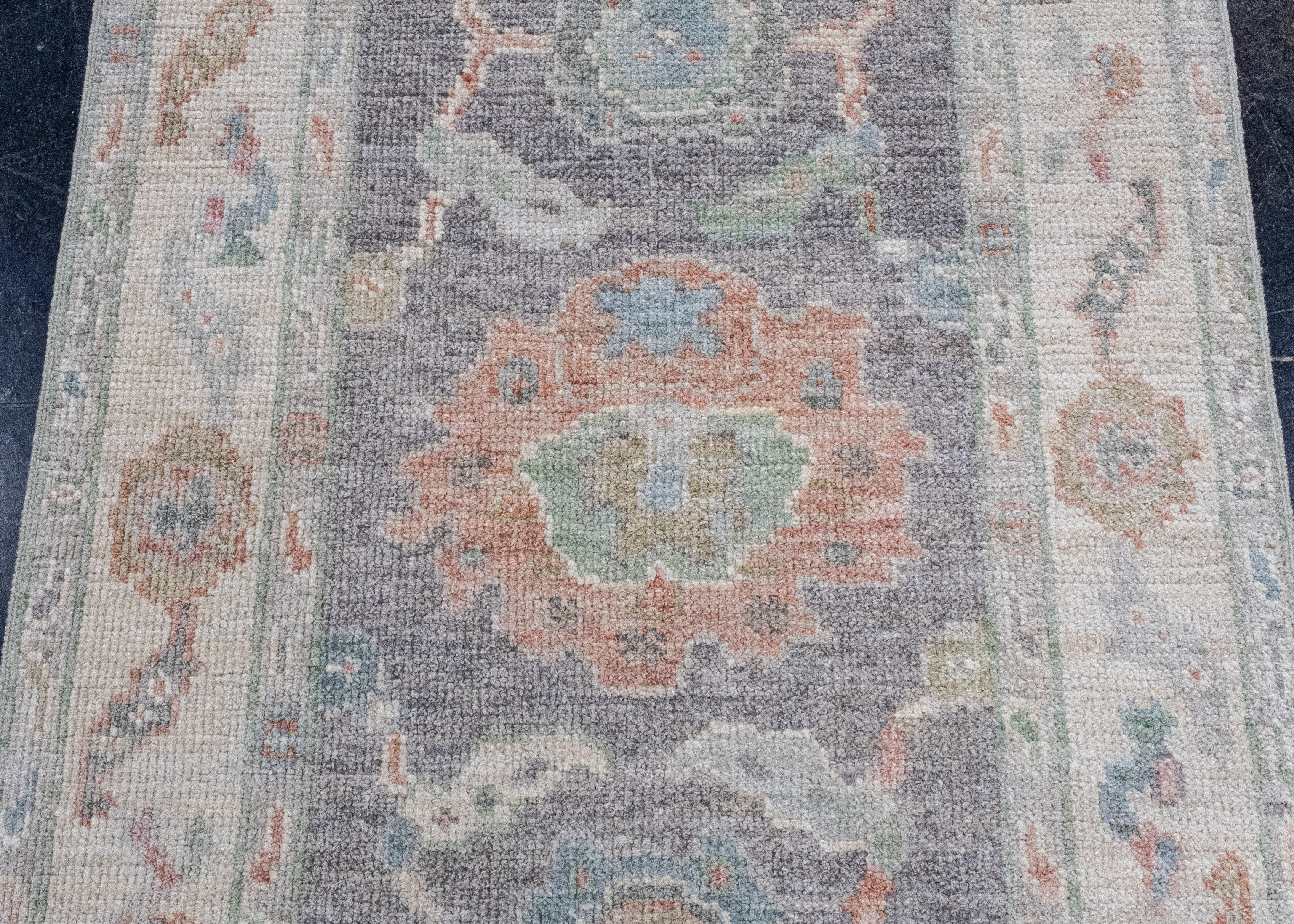 Türkischer Oushak-Teppich 2'8