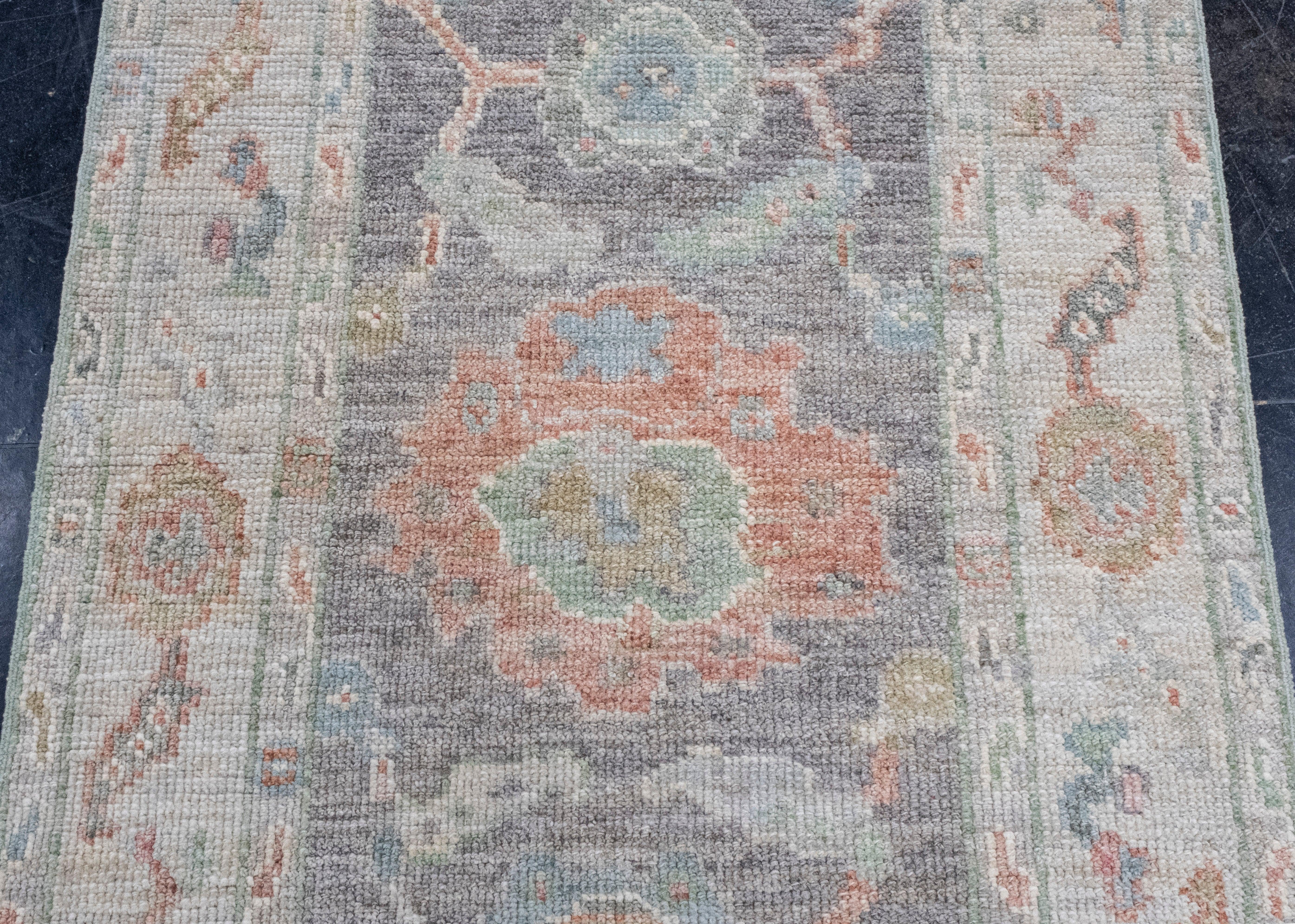 Türkischer Oushak-Teppich 2'8