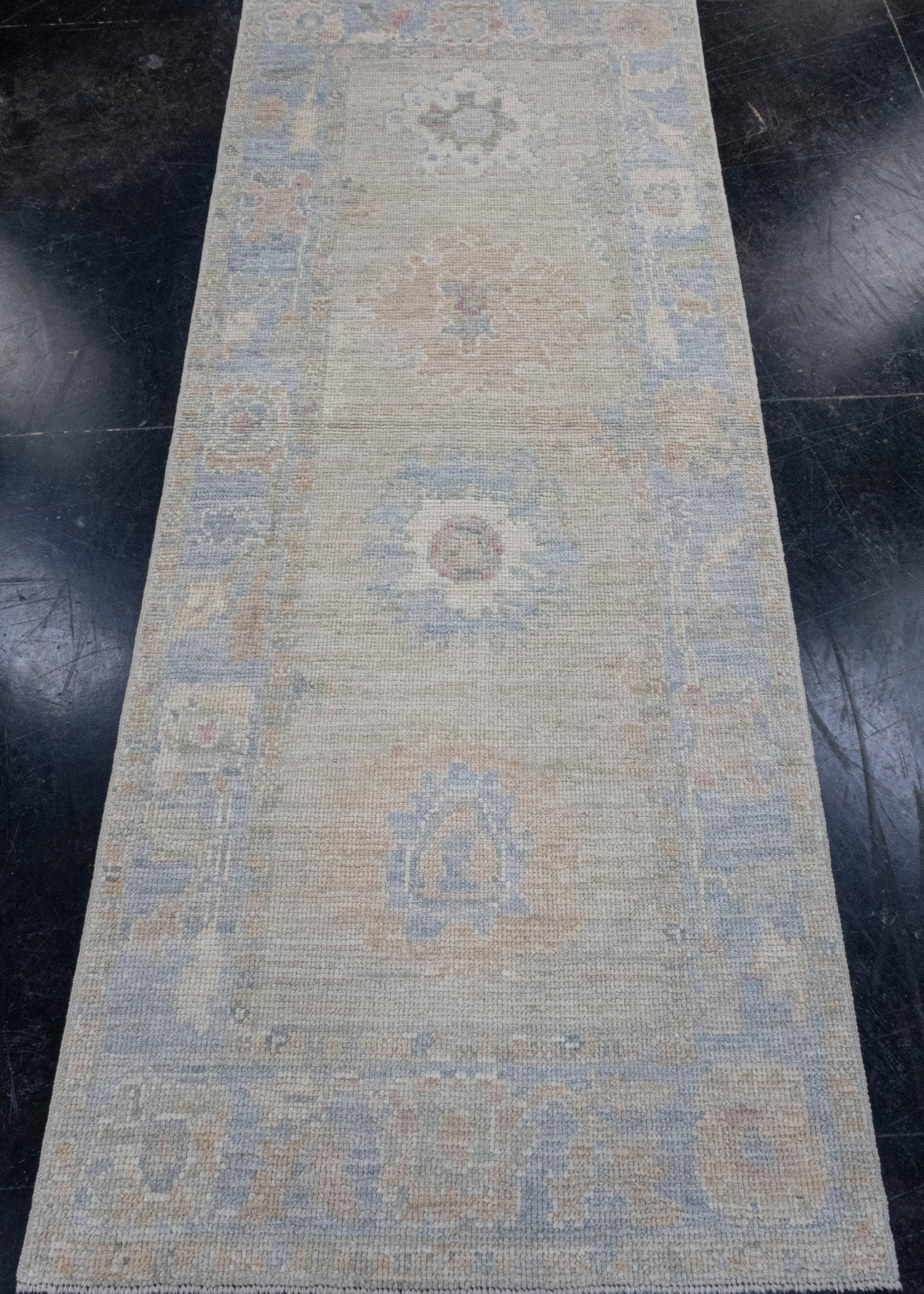 Turkish Oushak Rug 2'8