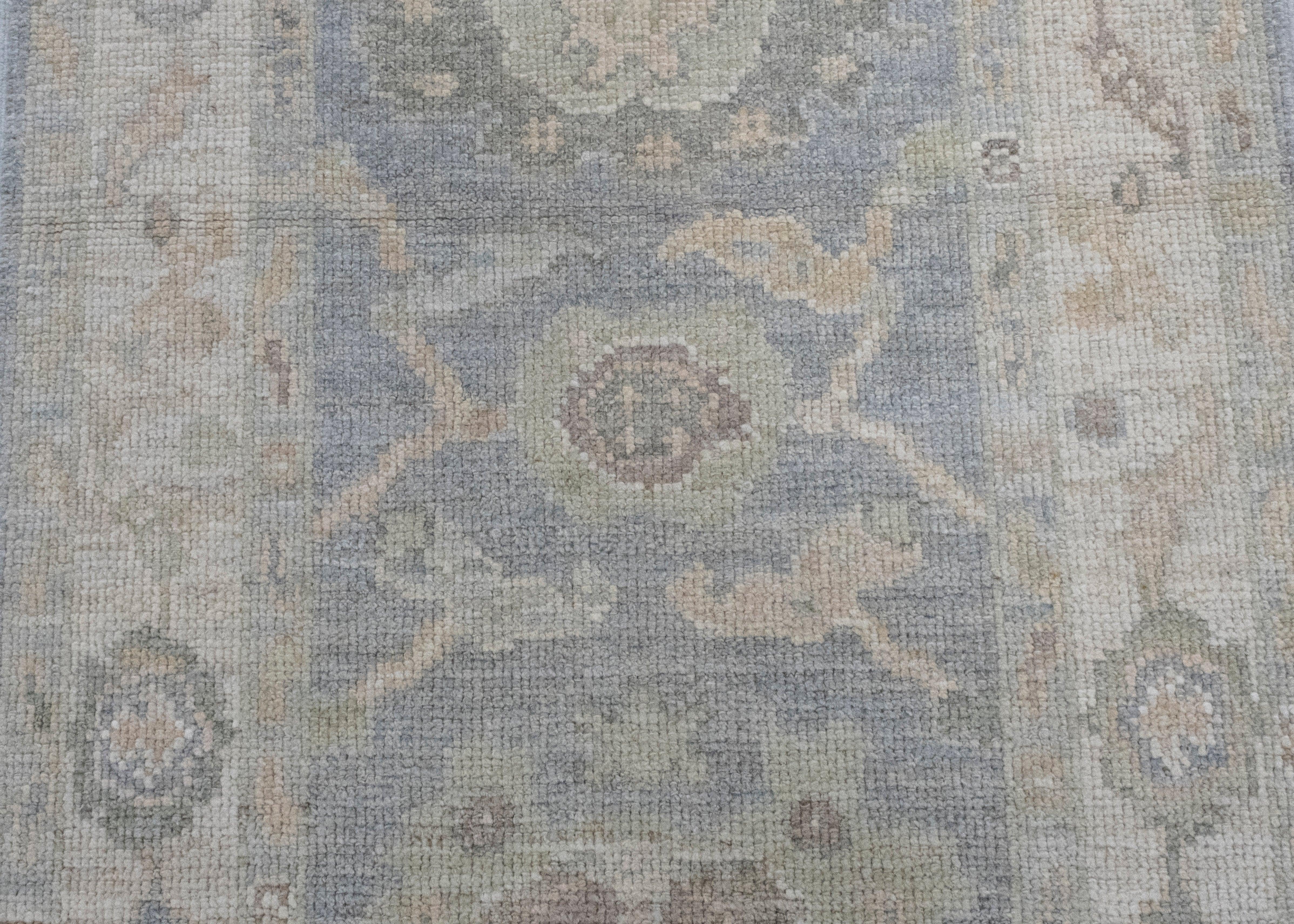 Türkischer Oushak-Teppich 2'9