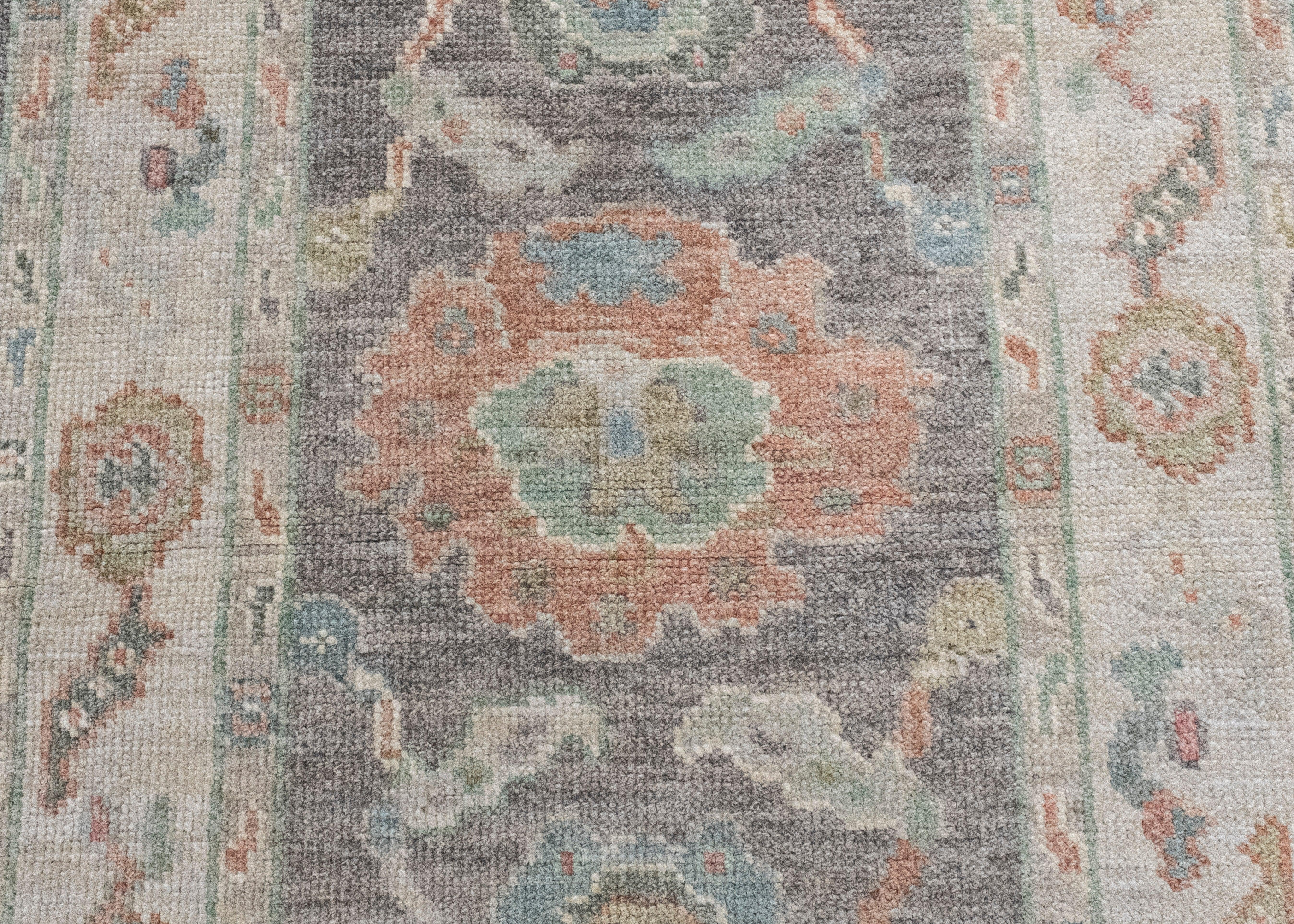Türkischer Oushak-Teppich 2'9