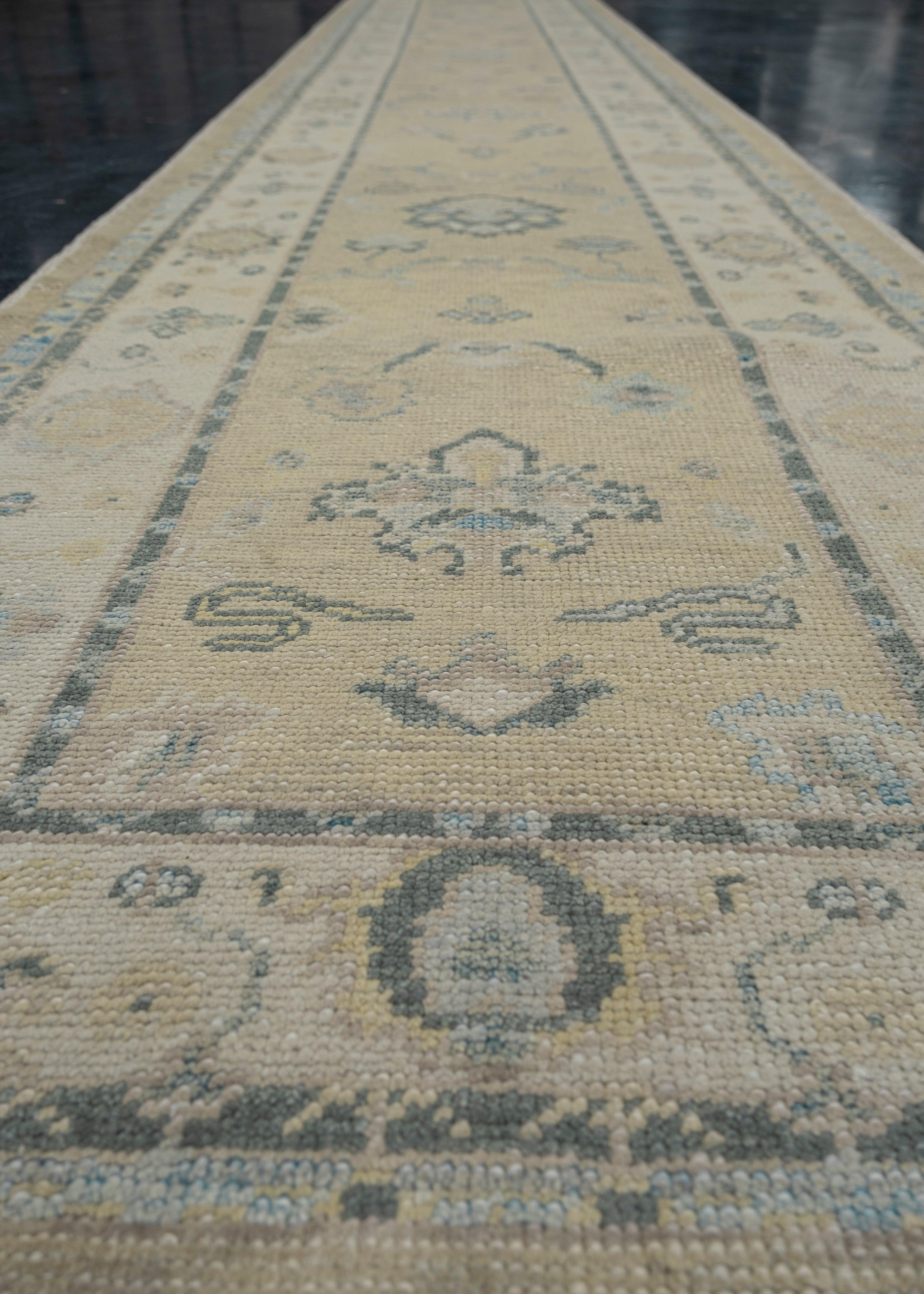 Türkischer Oushak-Teppich 3' x 16'9