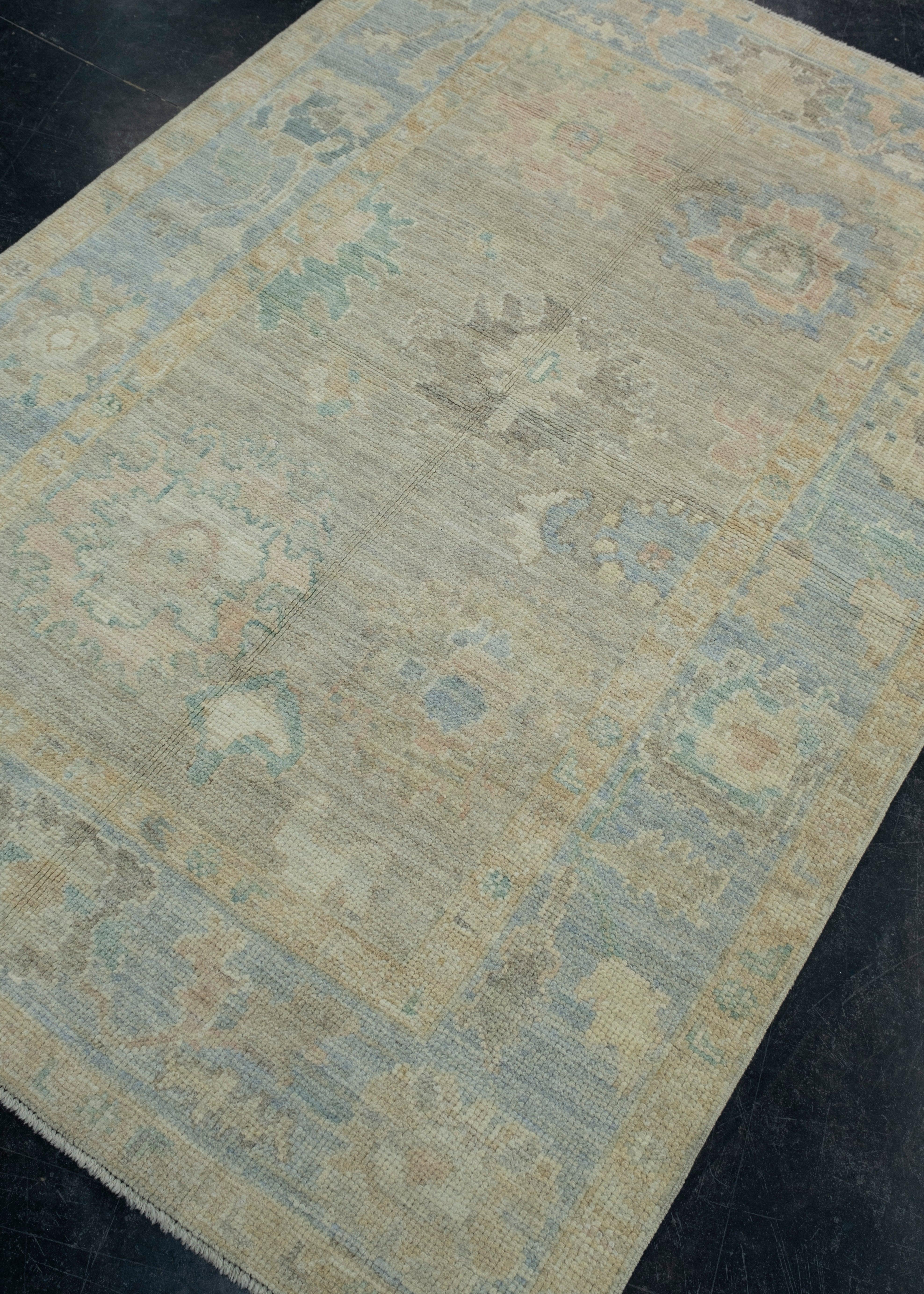 Hand-Knotted Turkish Oushak Rug 3'11