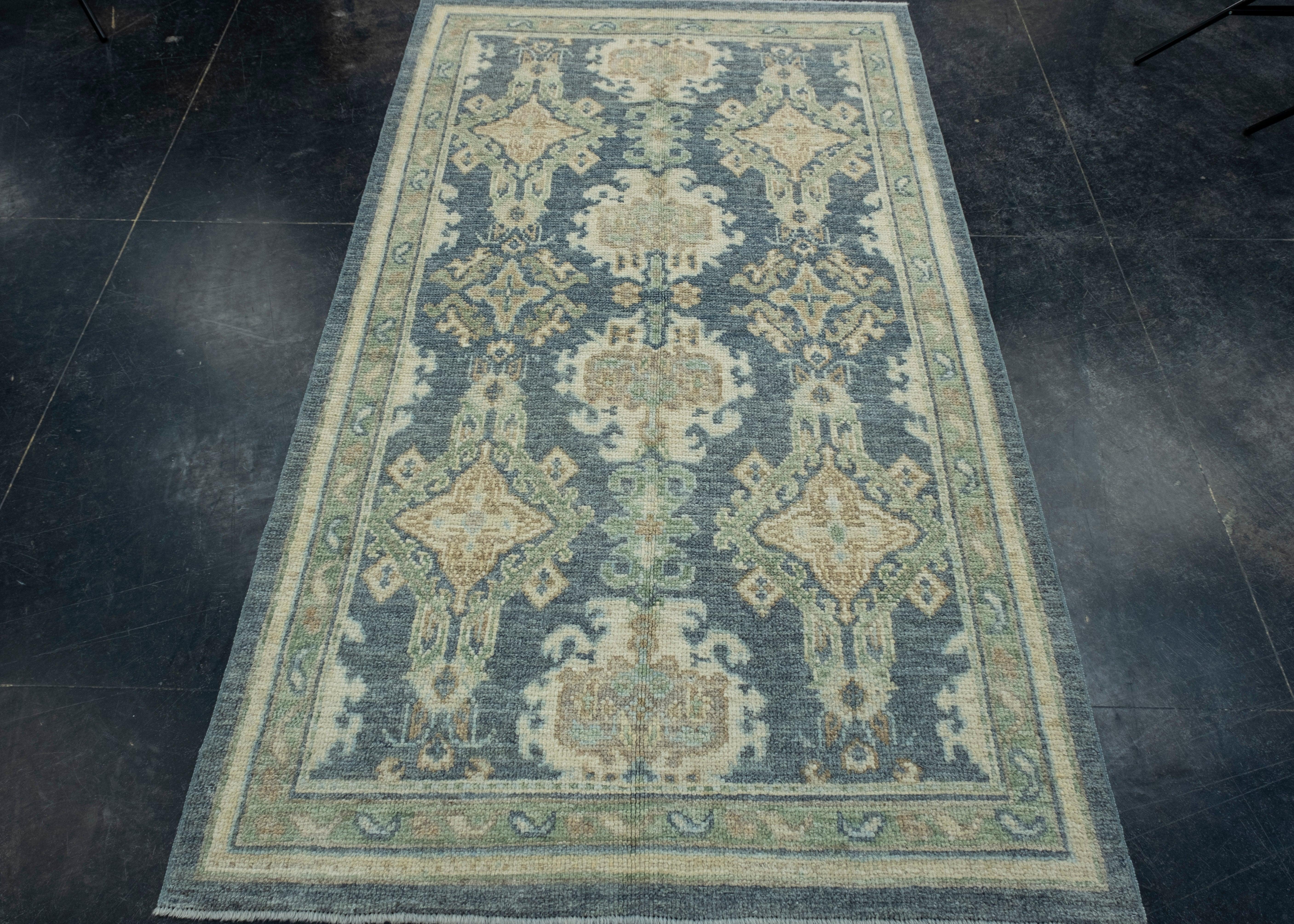 Turkish Oushak Rug 3'9