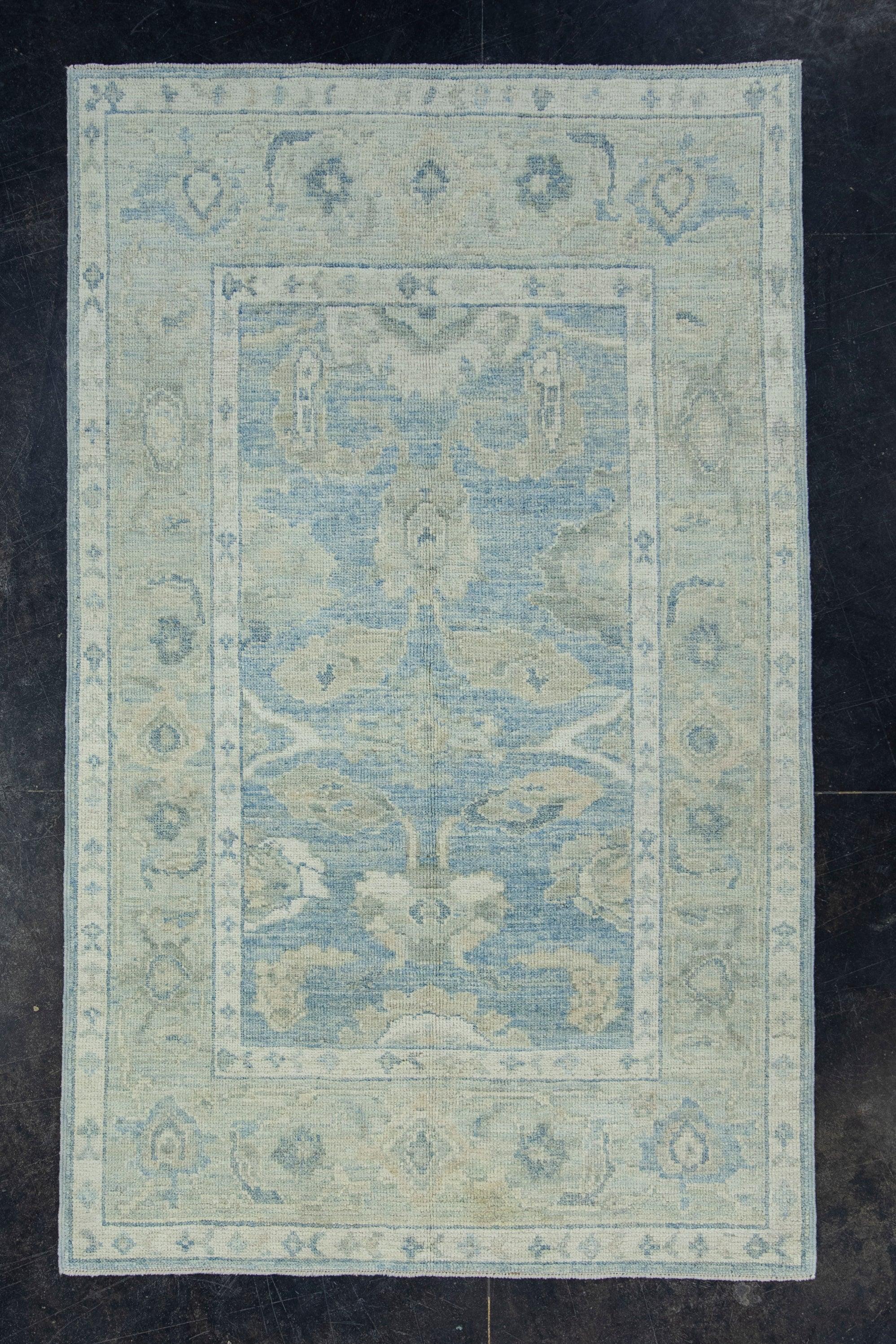 Türkischer Oushak-Teppich 4' x 6'5