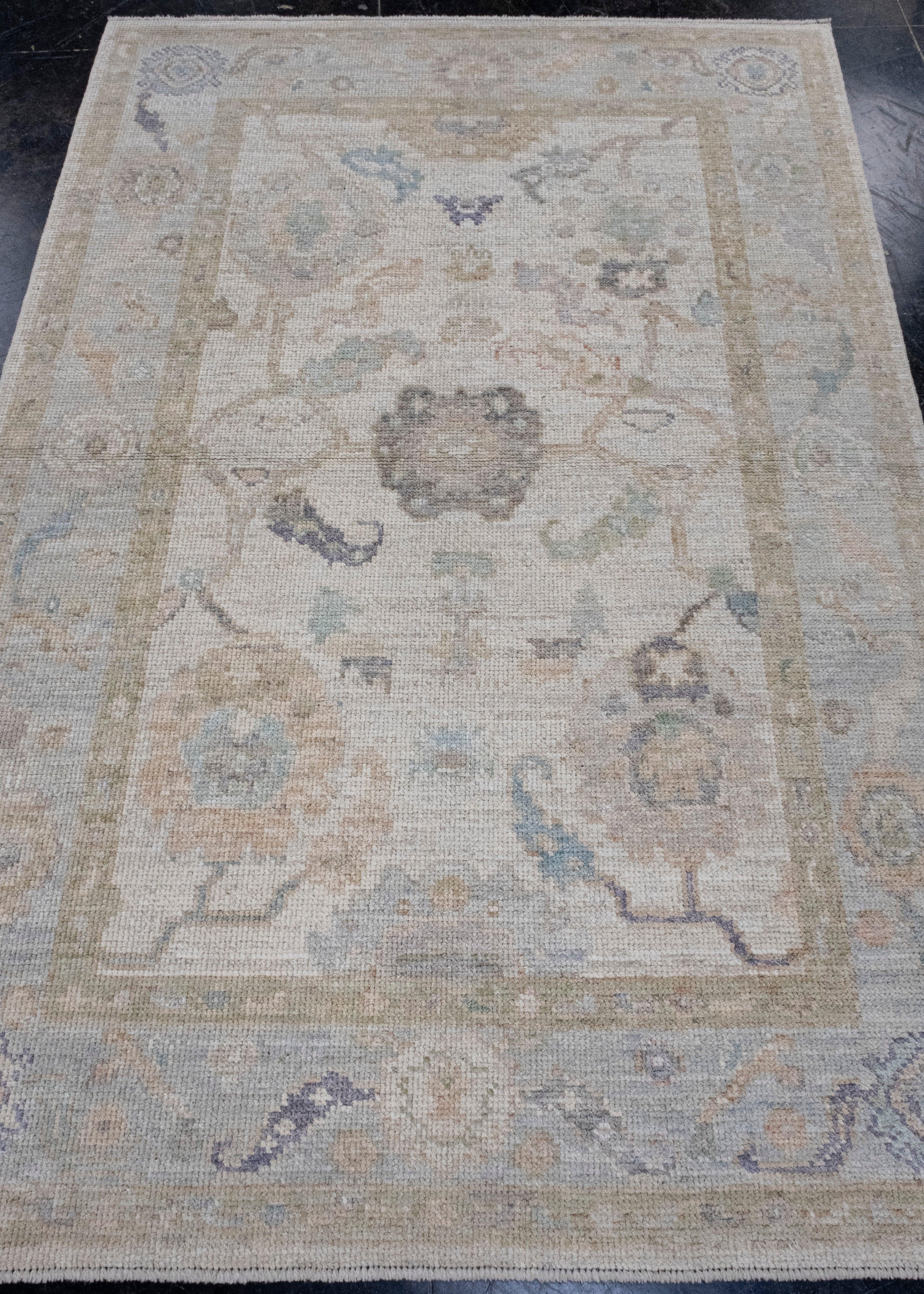 Turkish Oushak Rug 4'1