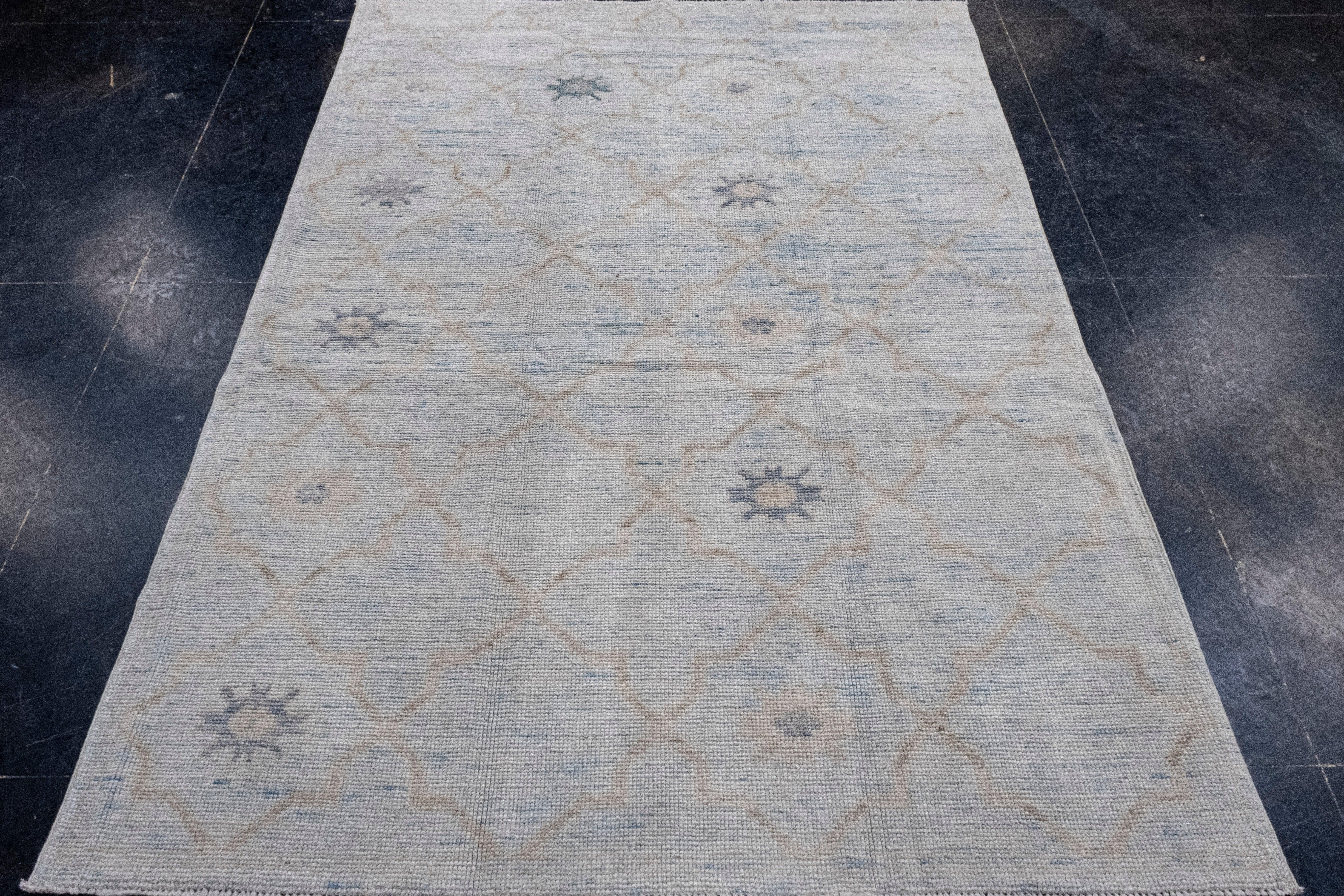 Turkish Oushak Rug 4'11