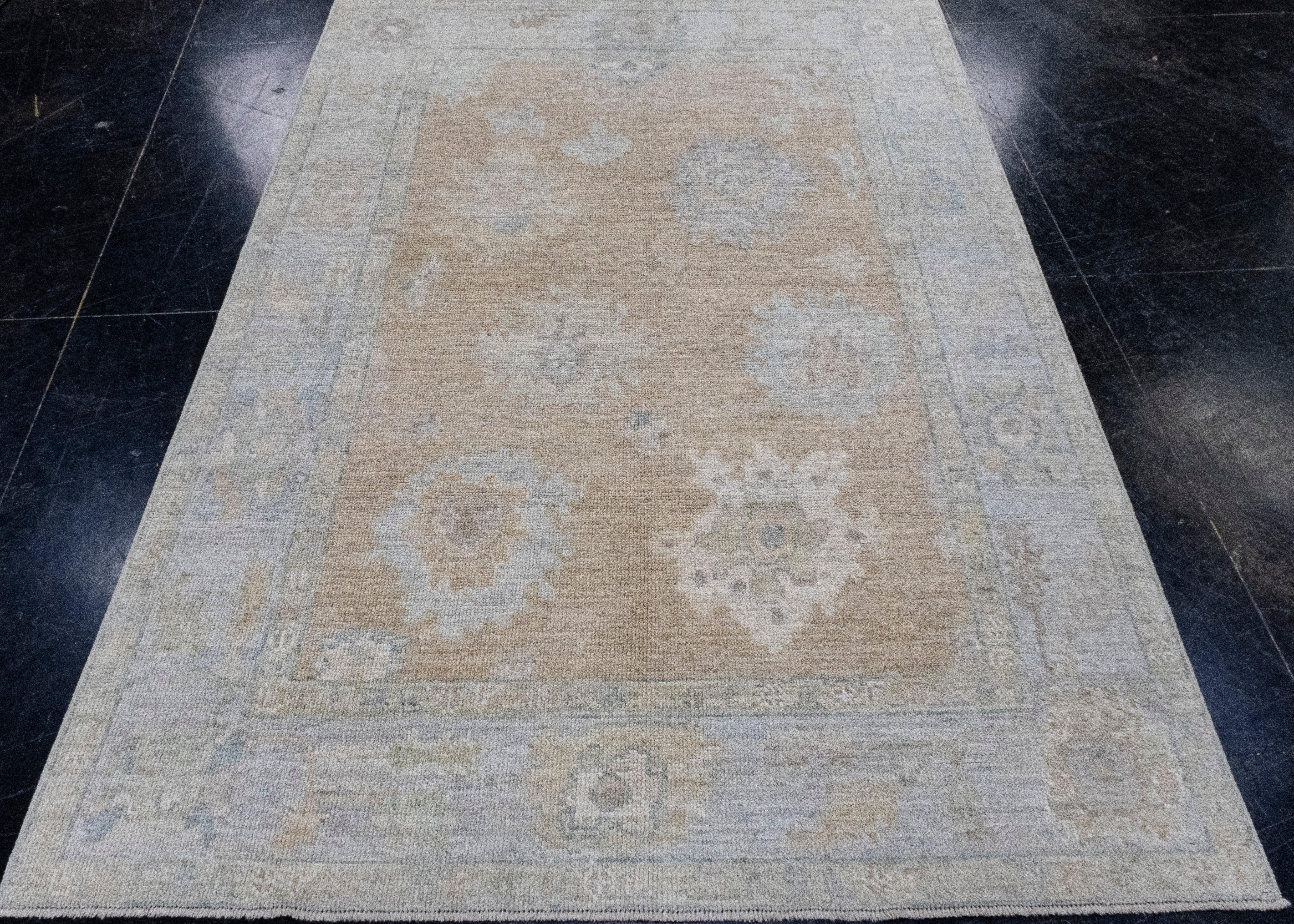 Turkish Oushak Rug 4'11