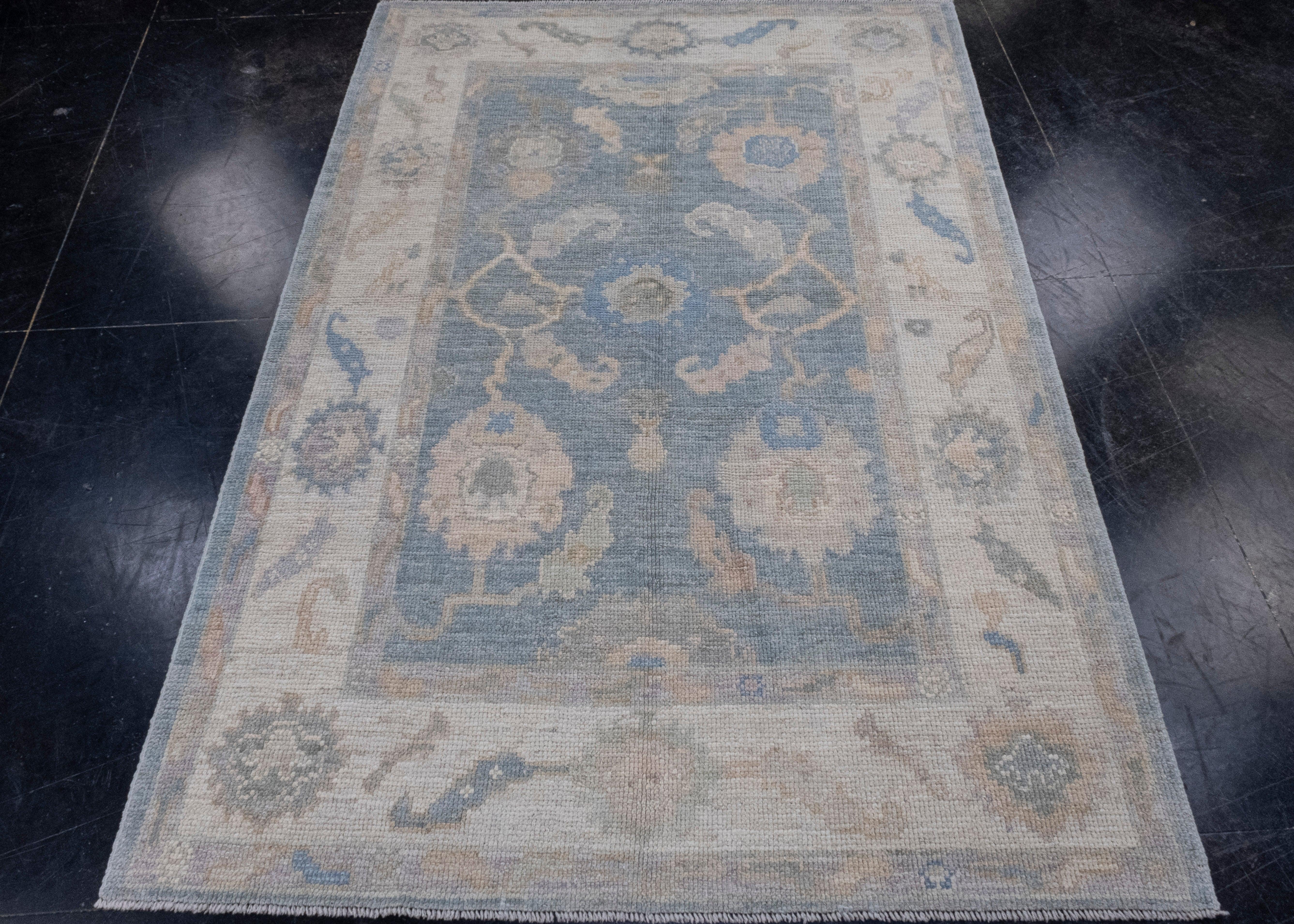 Turkish Oushak Rug 4'2