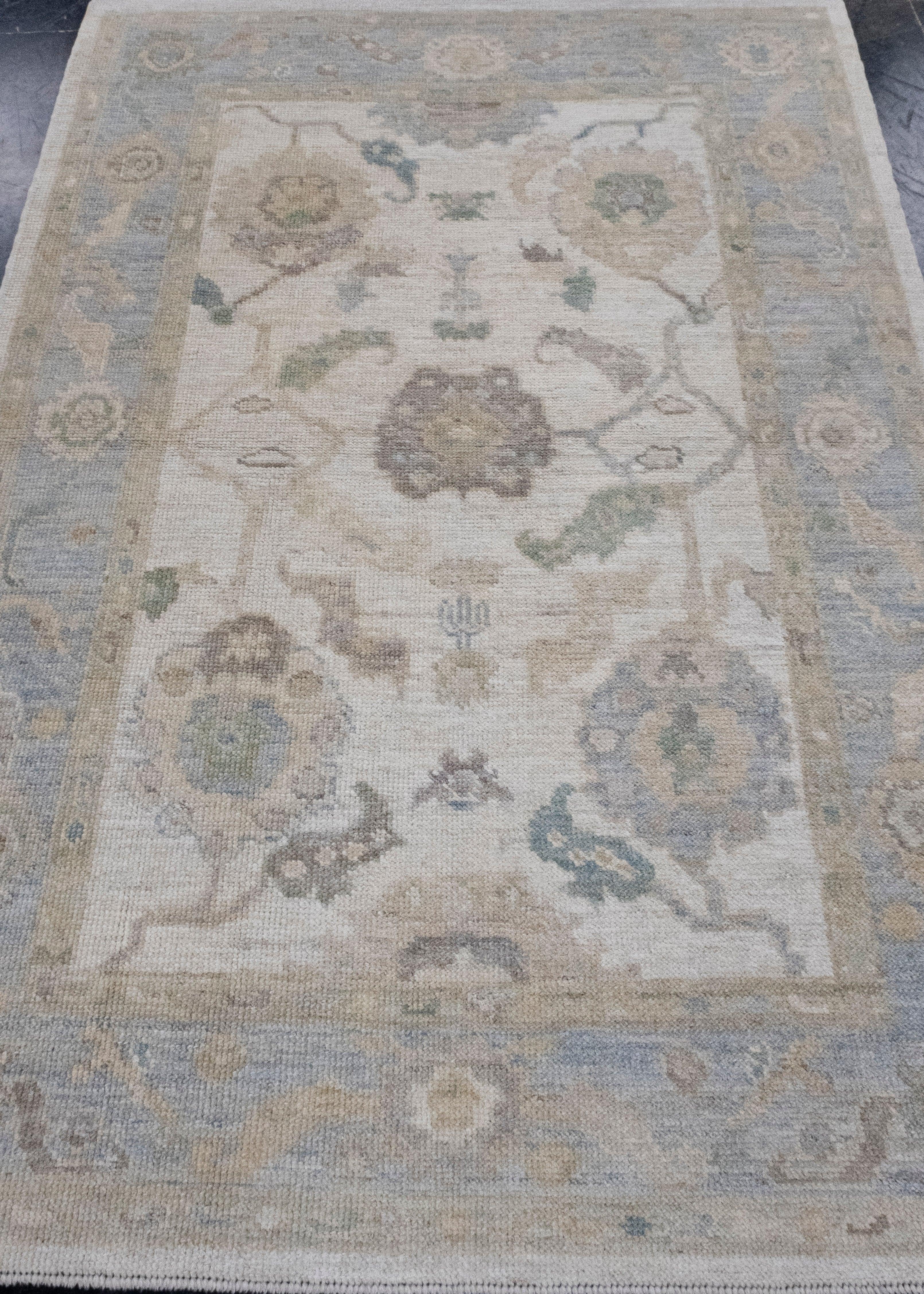 Turkish Oushak Rug 4'2