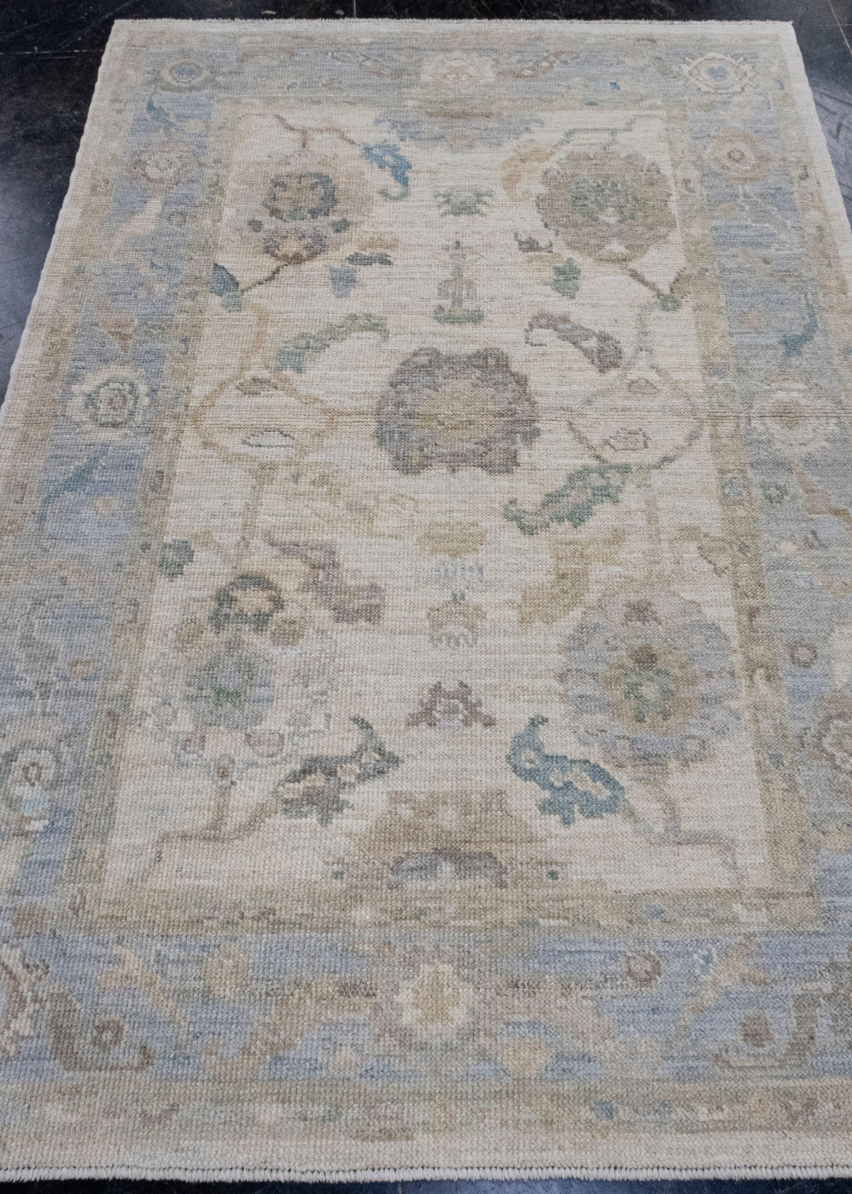 Turkish Oushak Rug 4'2