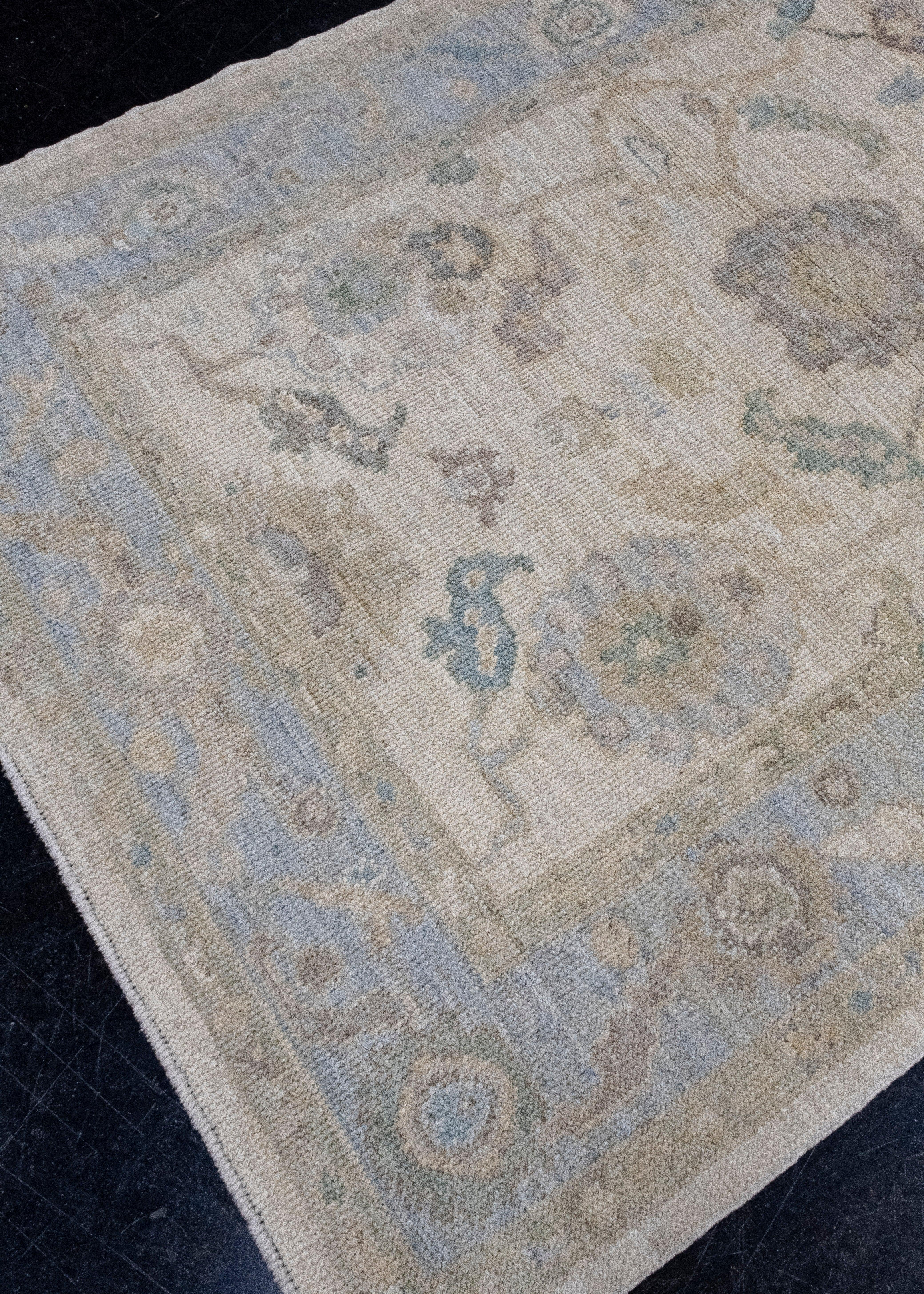Turkish Oushak Rug 4'2