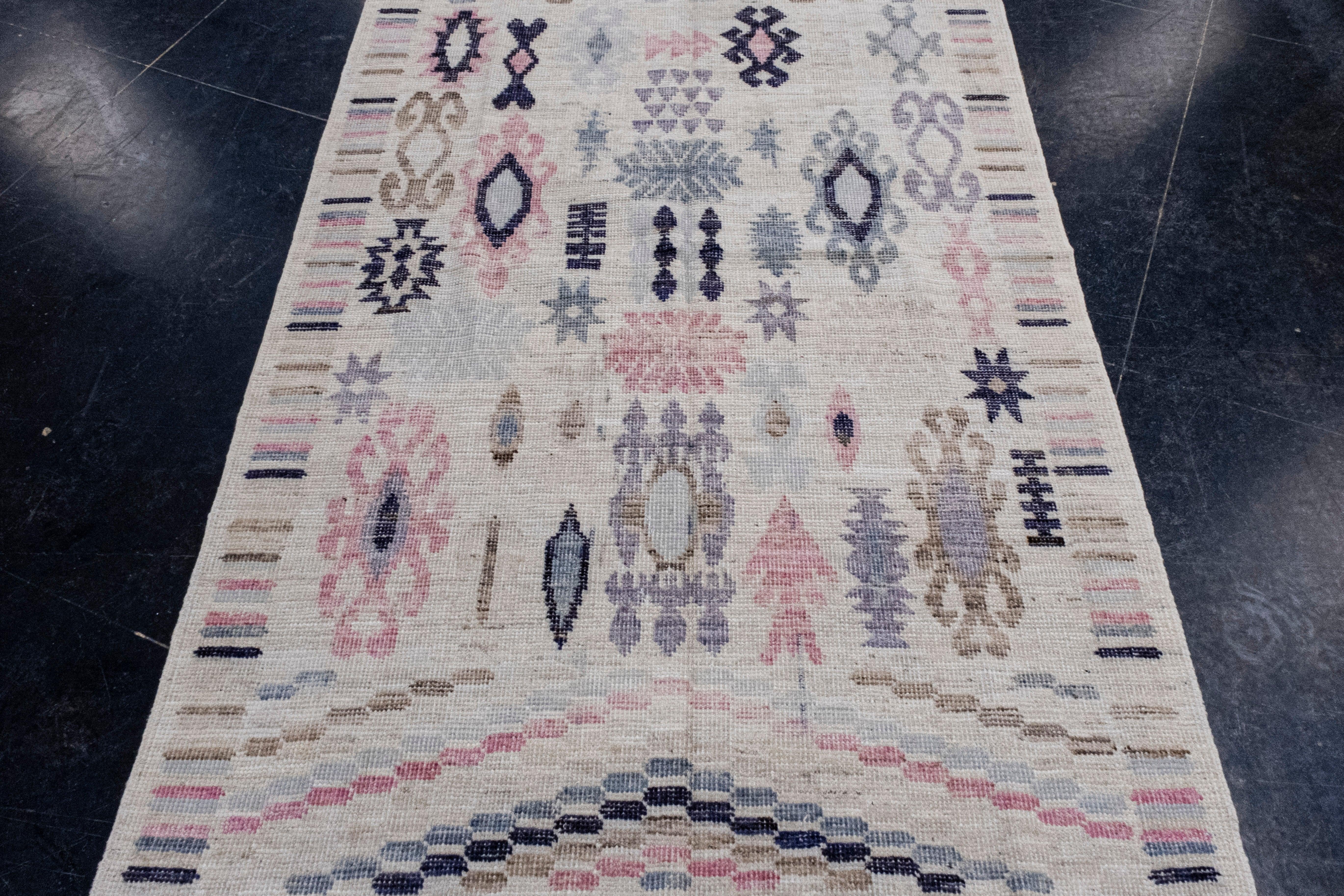 Turkish Oushak Rug 4'2
