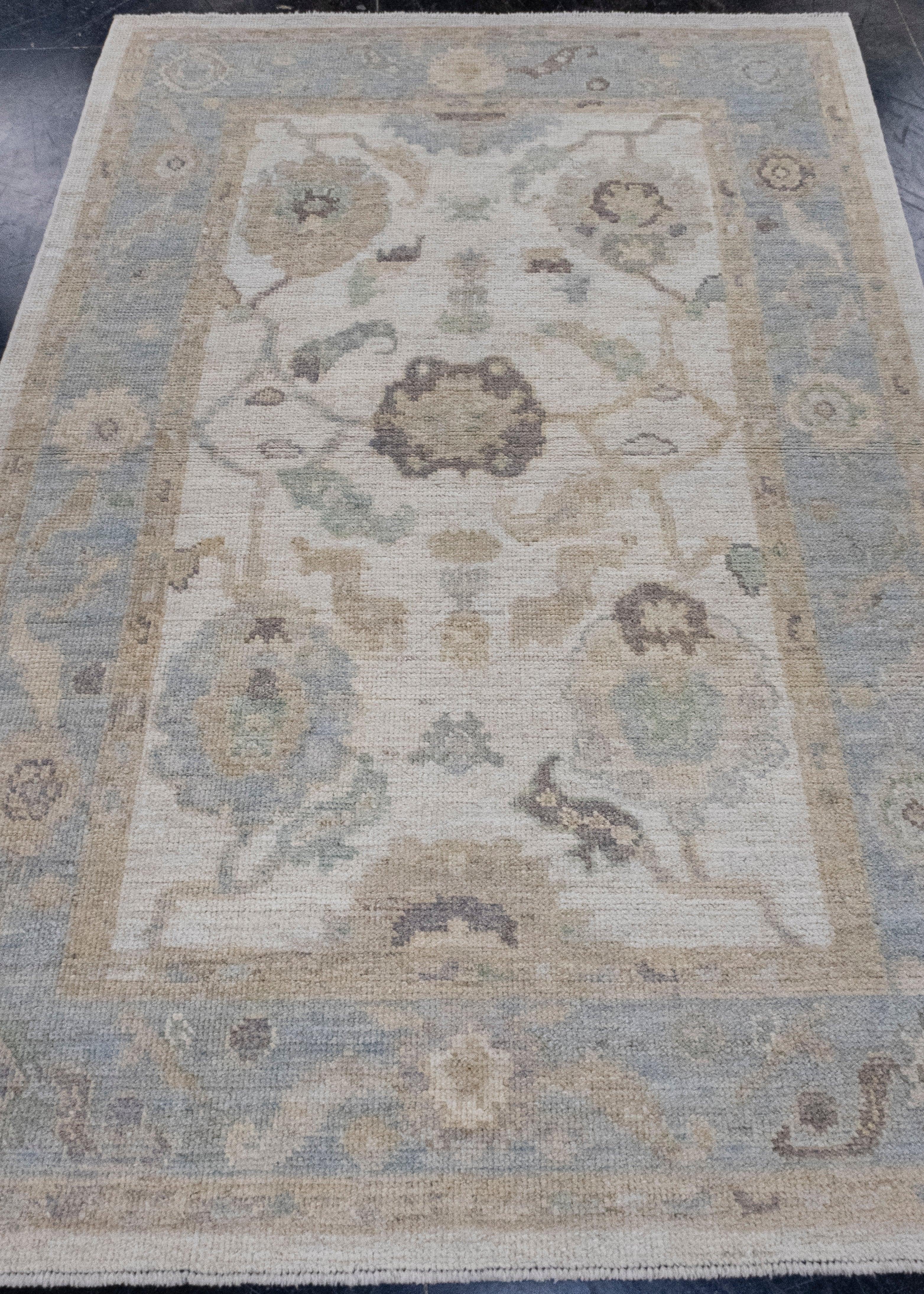 Turkish Oushak Rug 4'2